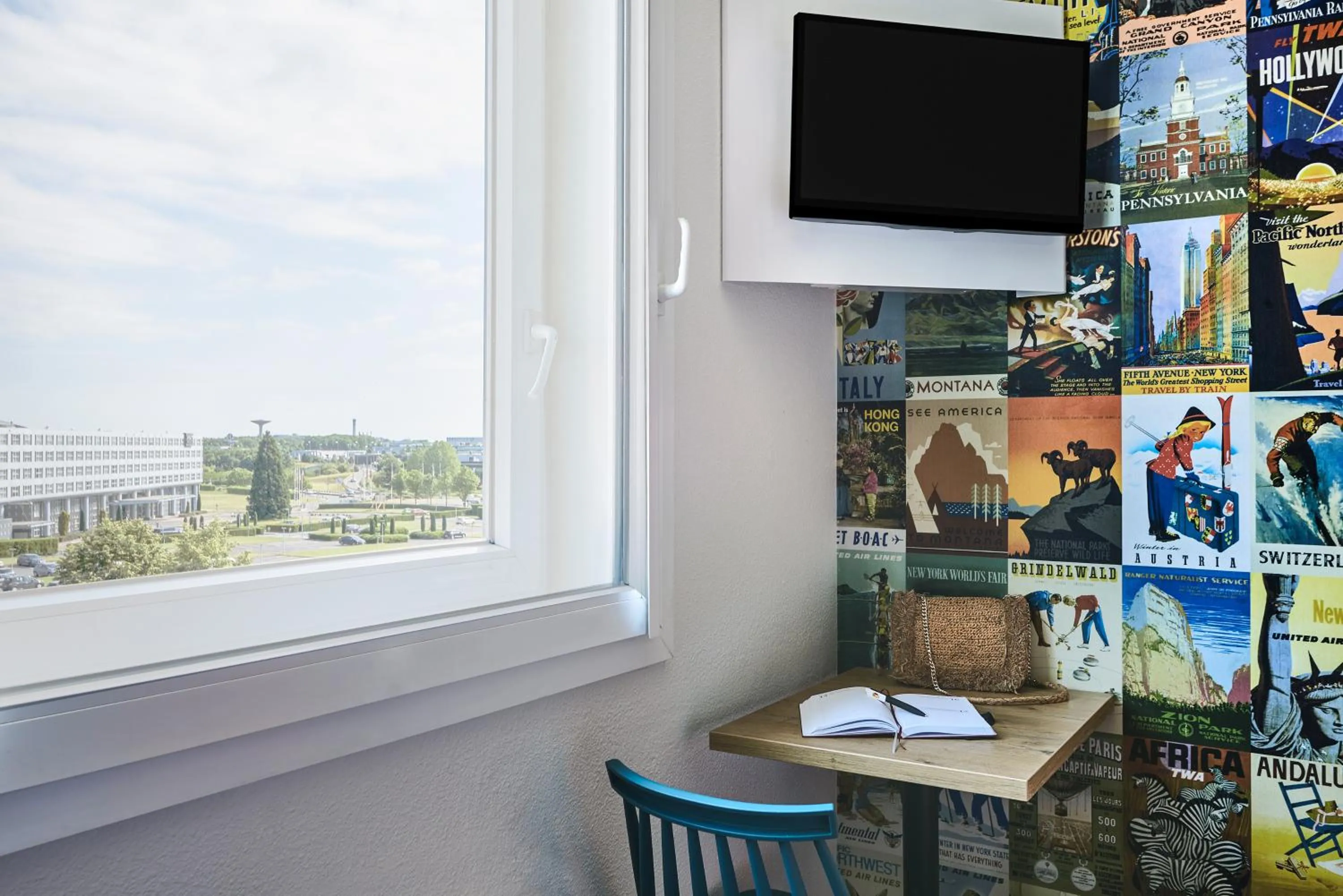 Bedroom in hotelF1 Roissy CDG Pn2