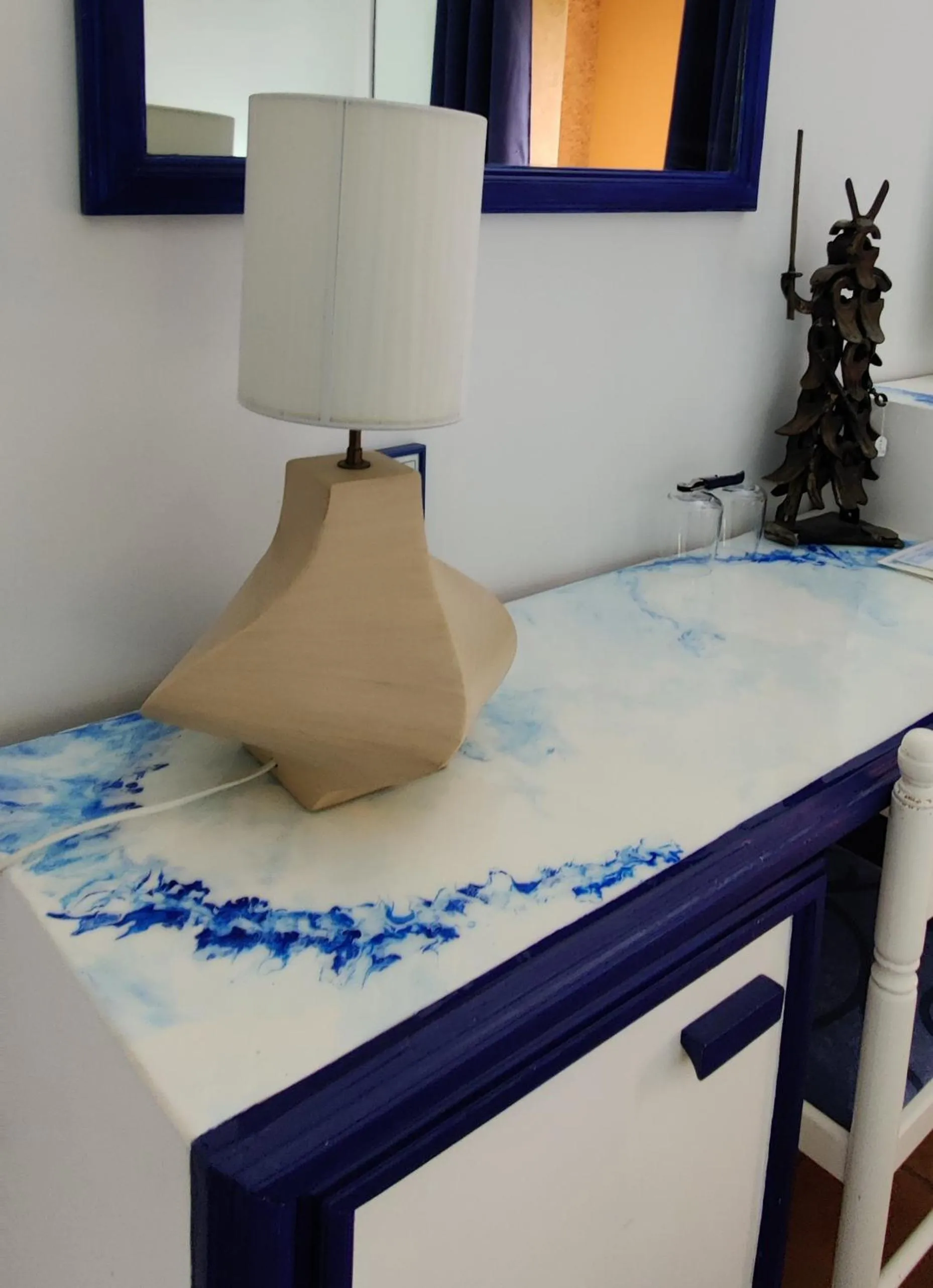 Bedroom in Athénopolis