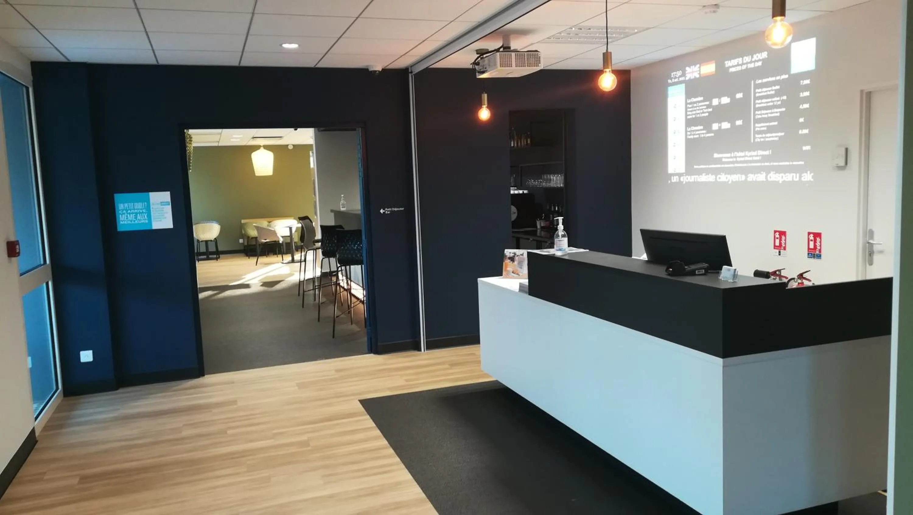 Lobby or reception in Kyriad Direct - Bourg les Valence