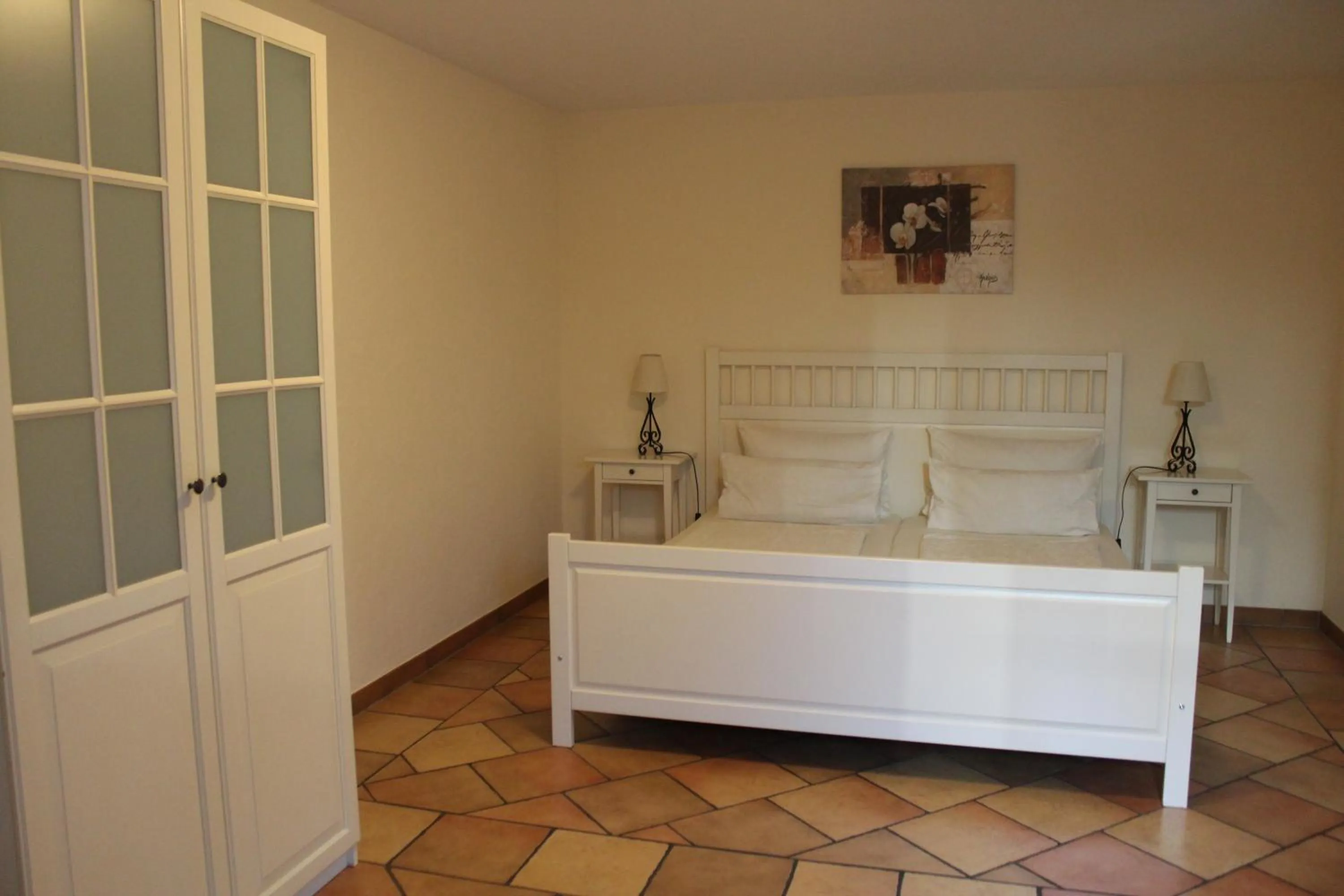 Bed in Pension Vanii, Apartments