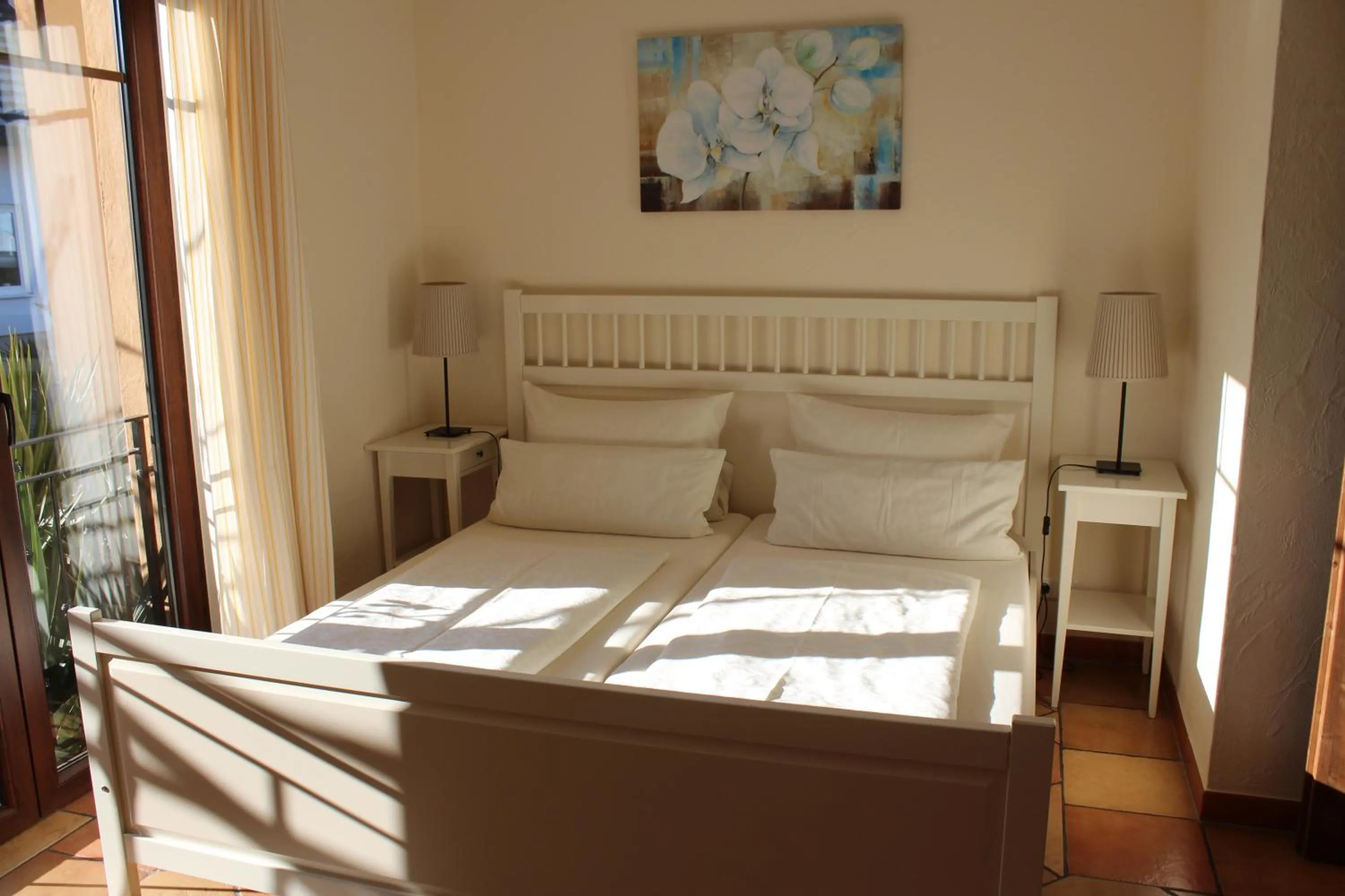 Bed in Pension Vanii, Apartments