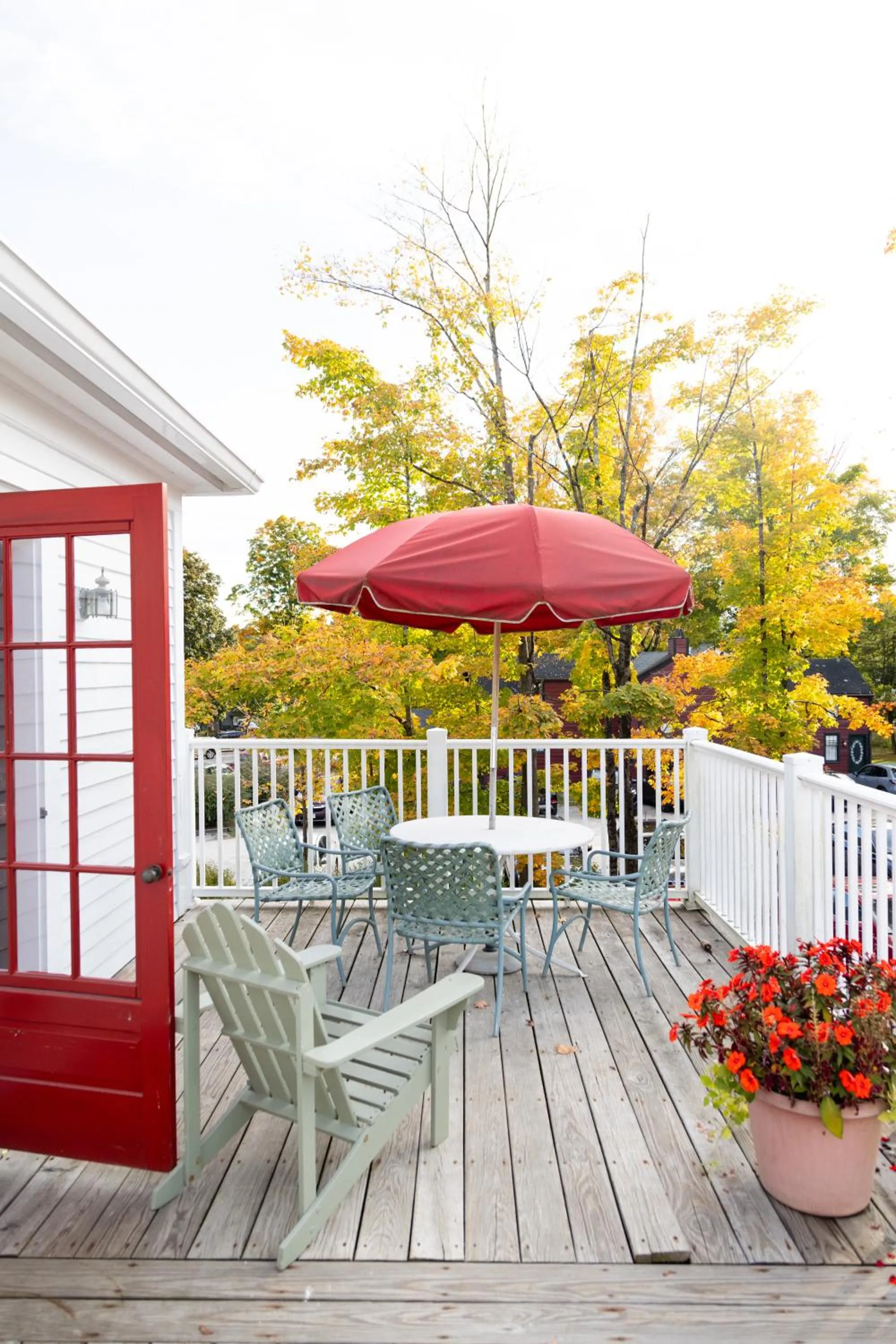 Patio in The Red Lion Inn
