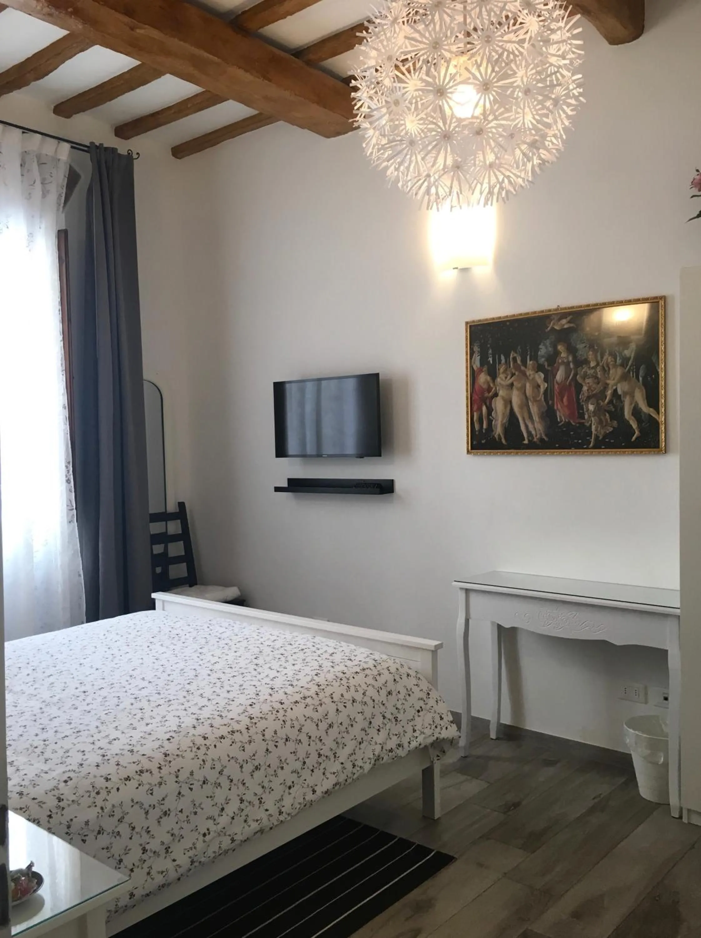 Bedroom, Bed in Conte Canacci
