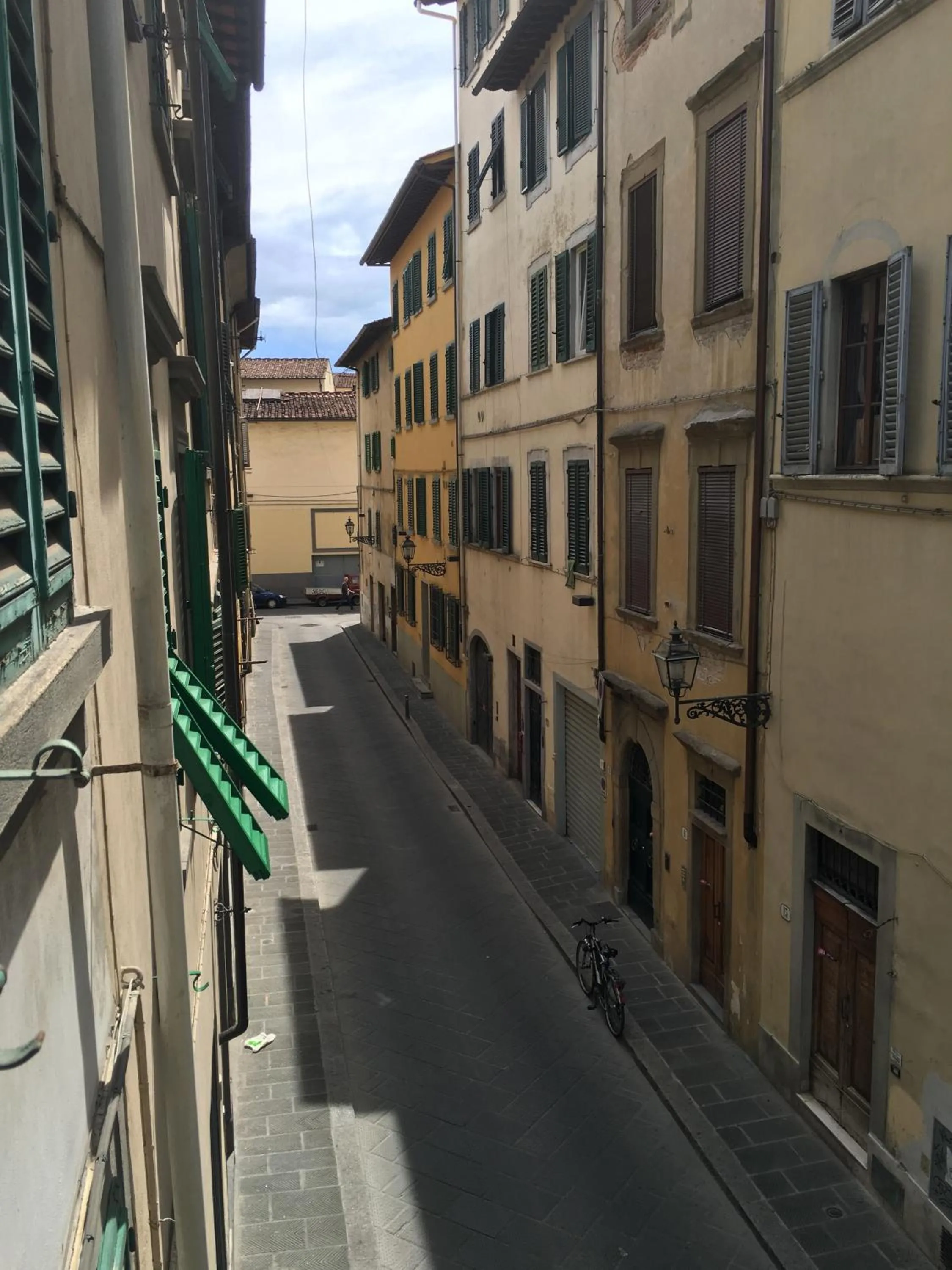Facade/entrance in Conte Canacci