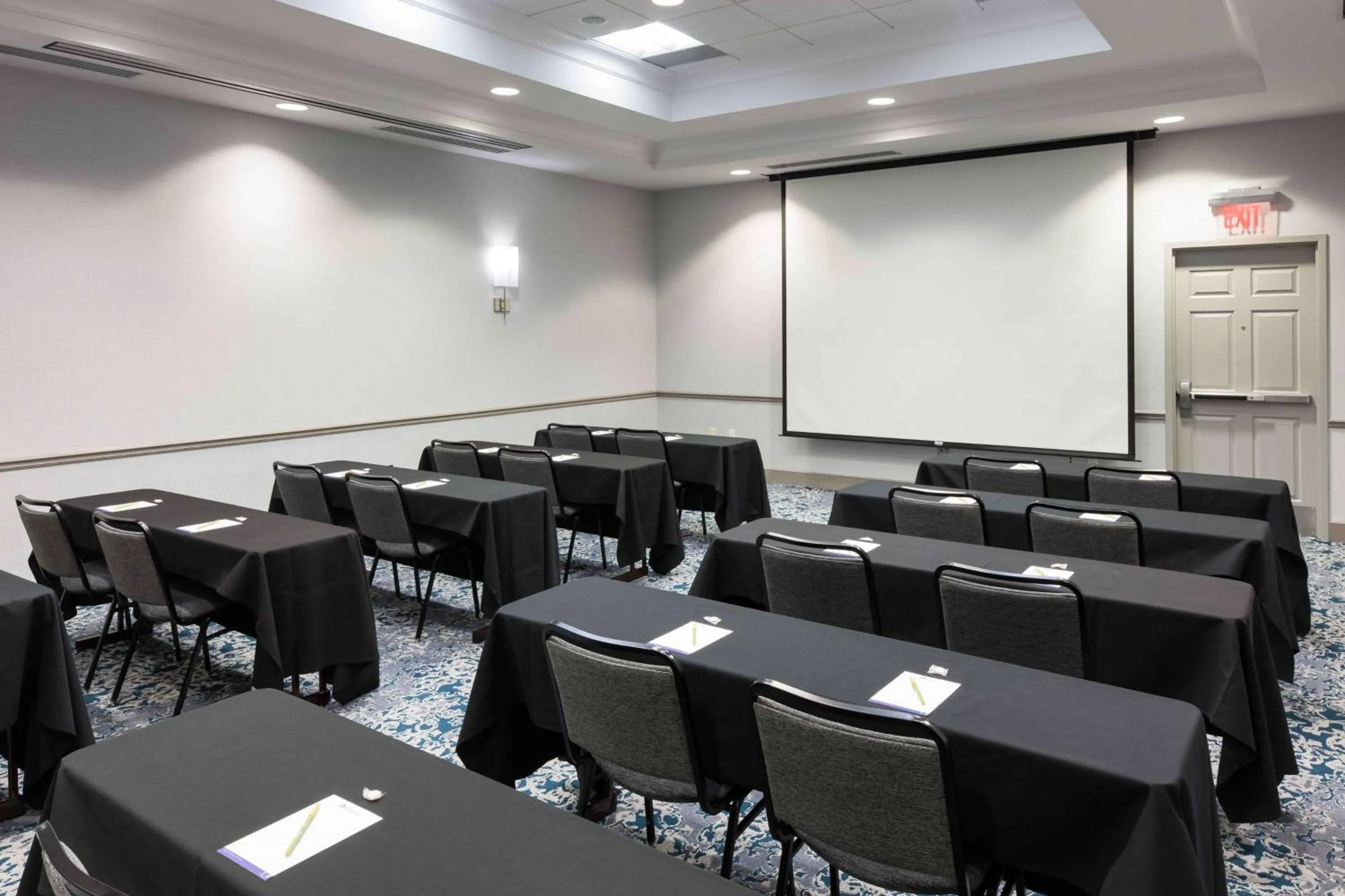 Meeting/conference room in Hilton Garden Inn Detroit/Novi