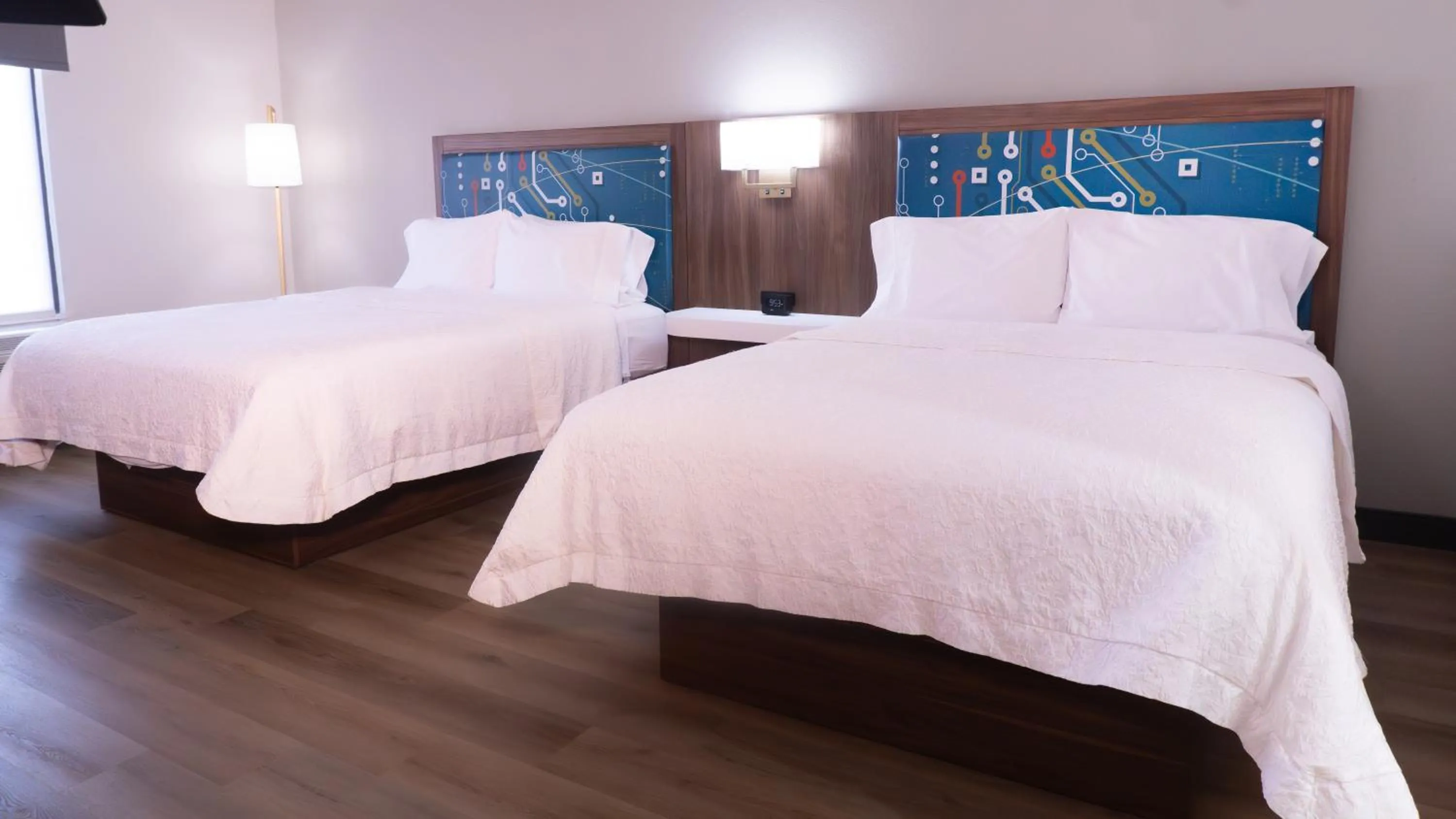 Bed in Hampton Inn and Suites Houston-Katy