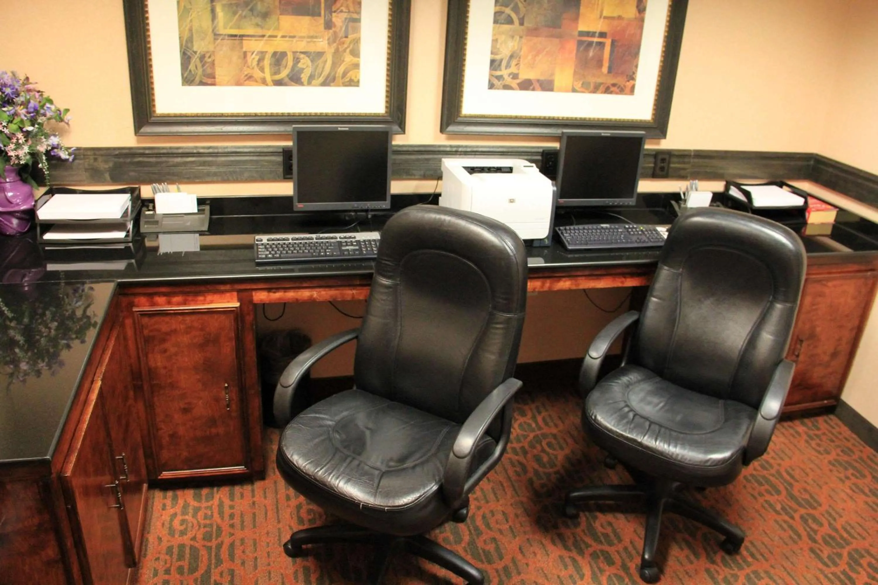 Business facilities in Hampton Inn and Suites Houston-Katy