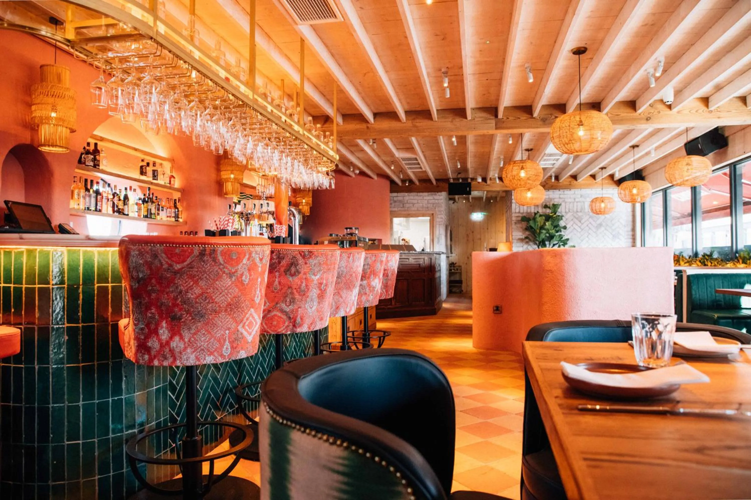 Restaurant/places to eat in Bullitt Hotel