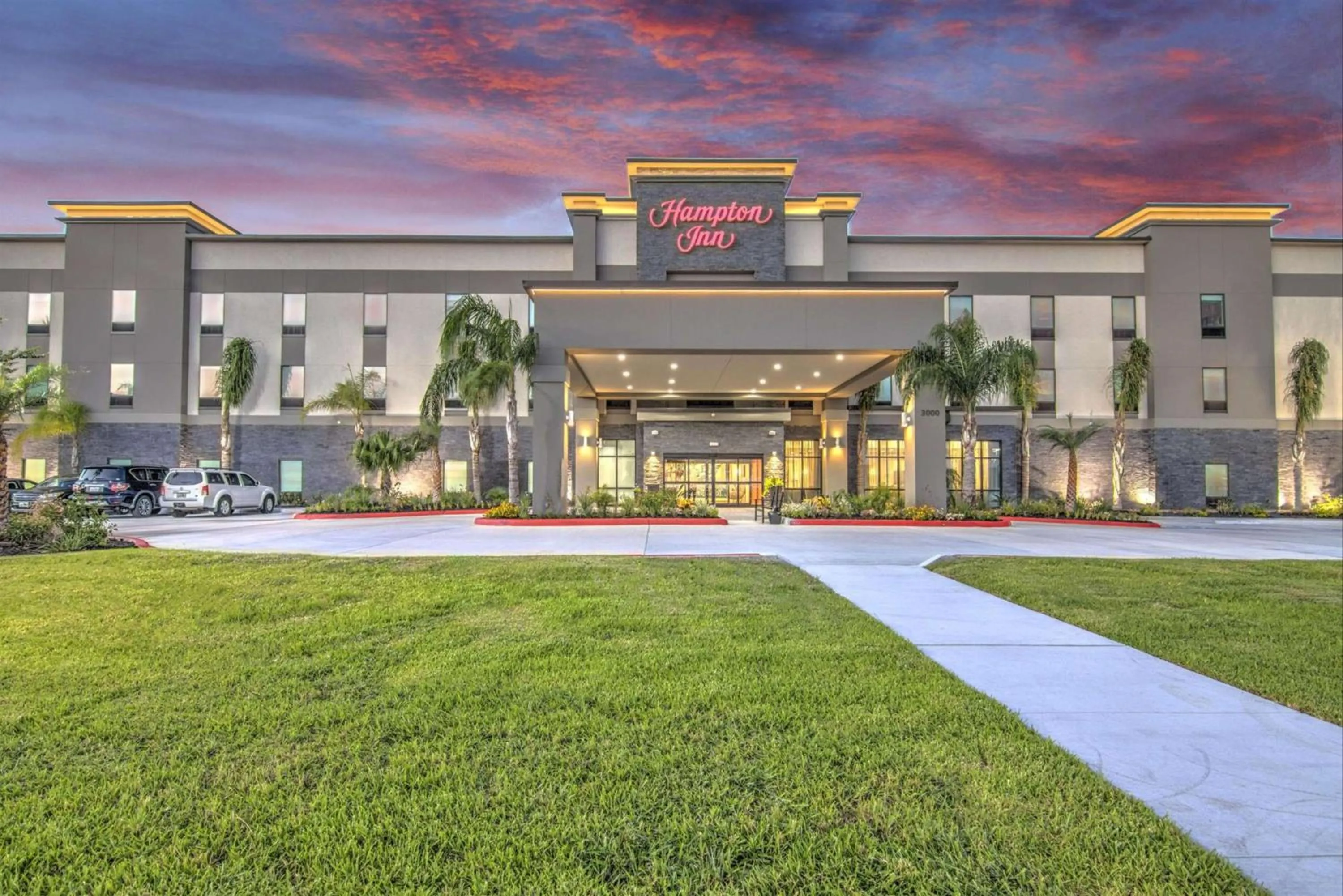 Property building in Hampton Inn Houston NASA-Johnson Space Center