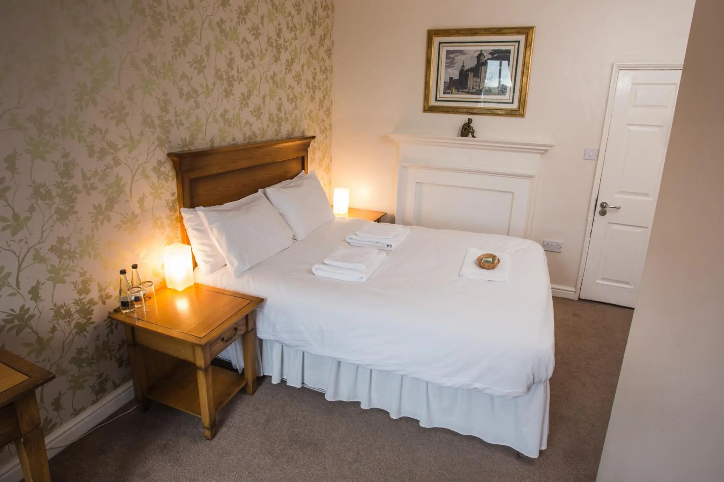 Standard Double Room in Waggon and Horses Standard Double Room in Waggon and Horses