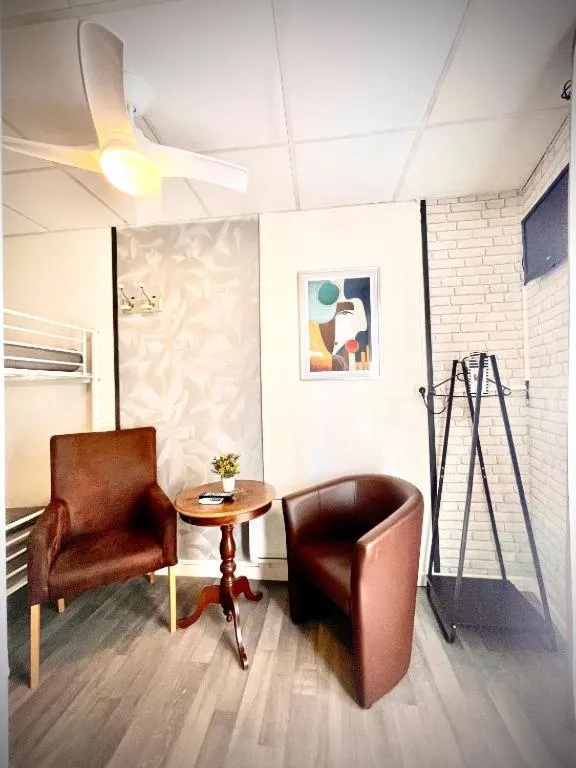 Seating area in Hôtel Paul Riquet