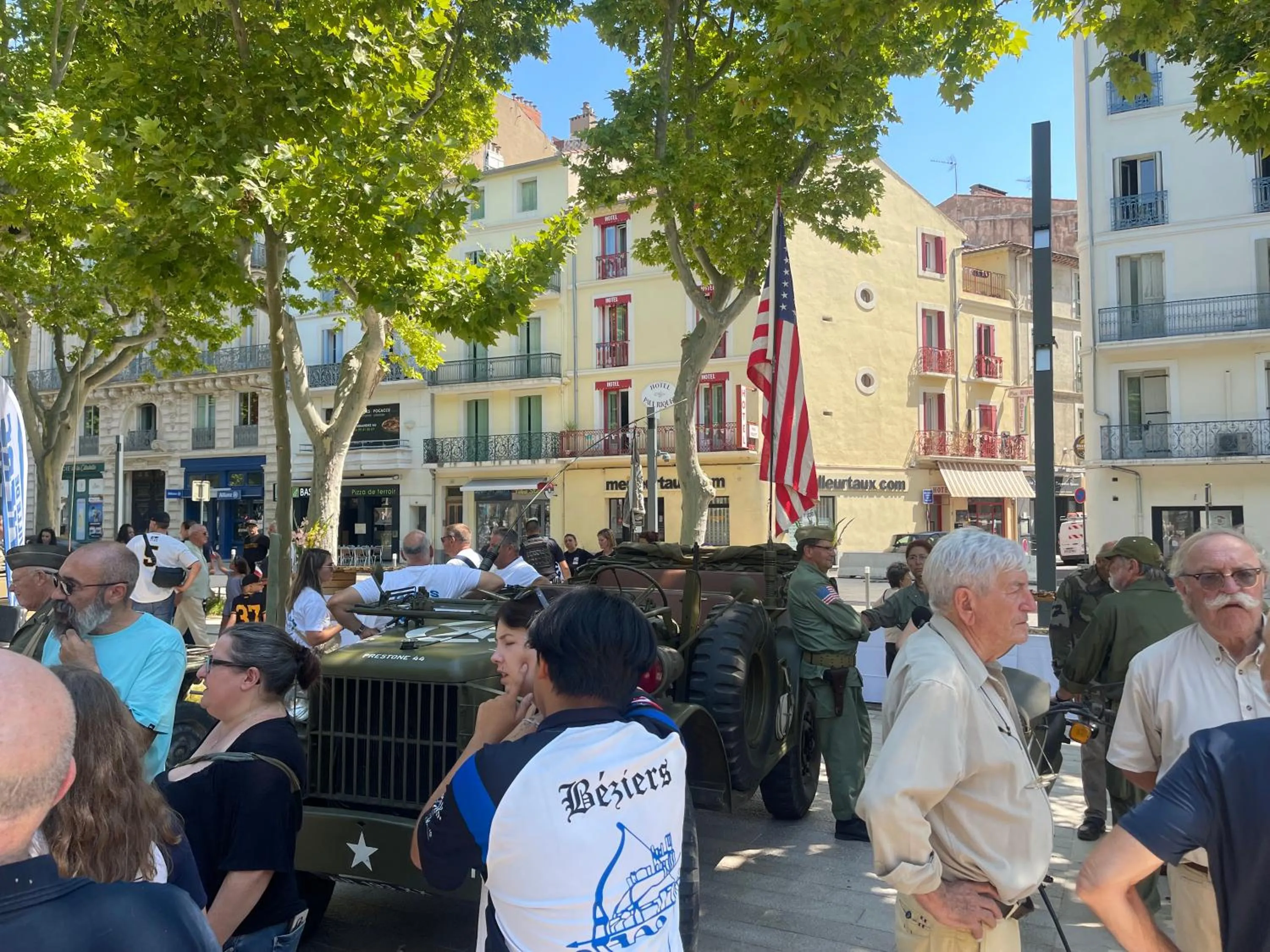 Evening entertainment in Hôtel Paul Riquet
