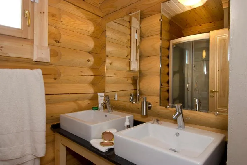 Shower in Chalet Ana & SPA