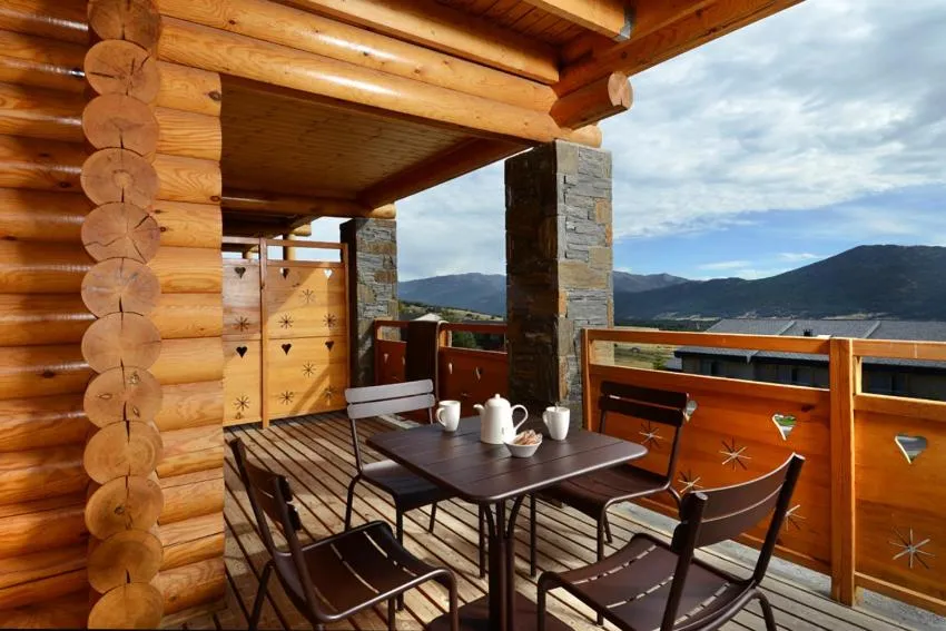 Patio in Chalet Ana & SPA