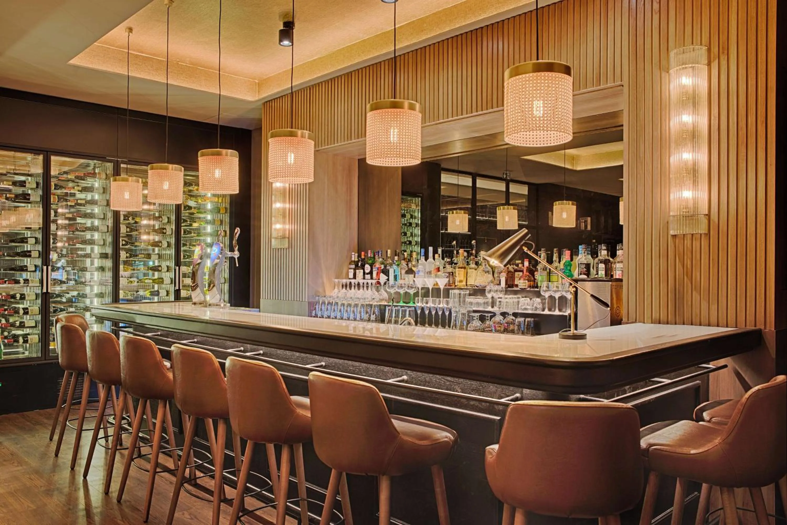 Lounge or bar in NH Lyon Airport