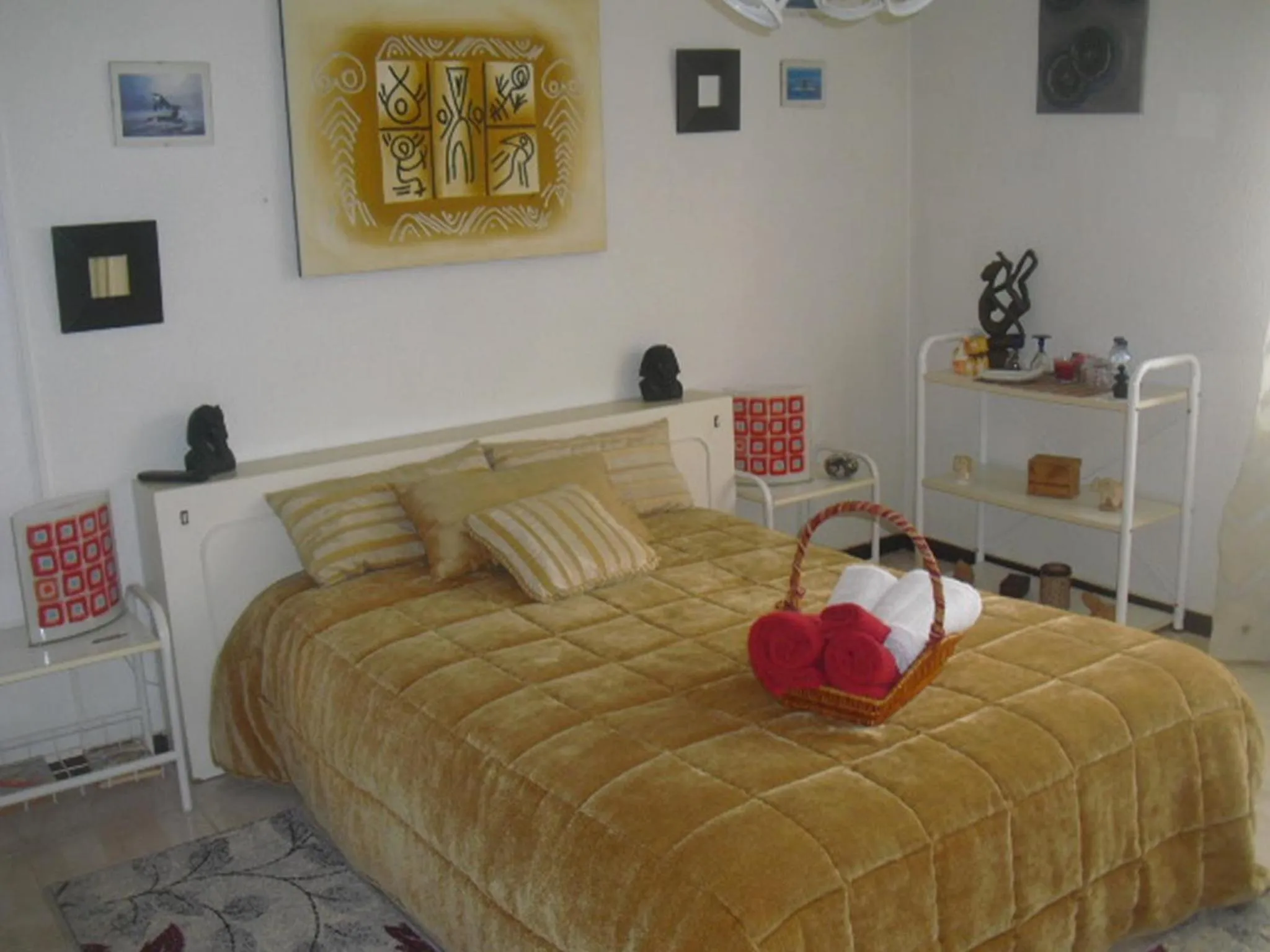 Decorative detail, Bed in Casa Teresinha