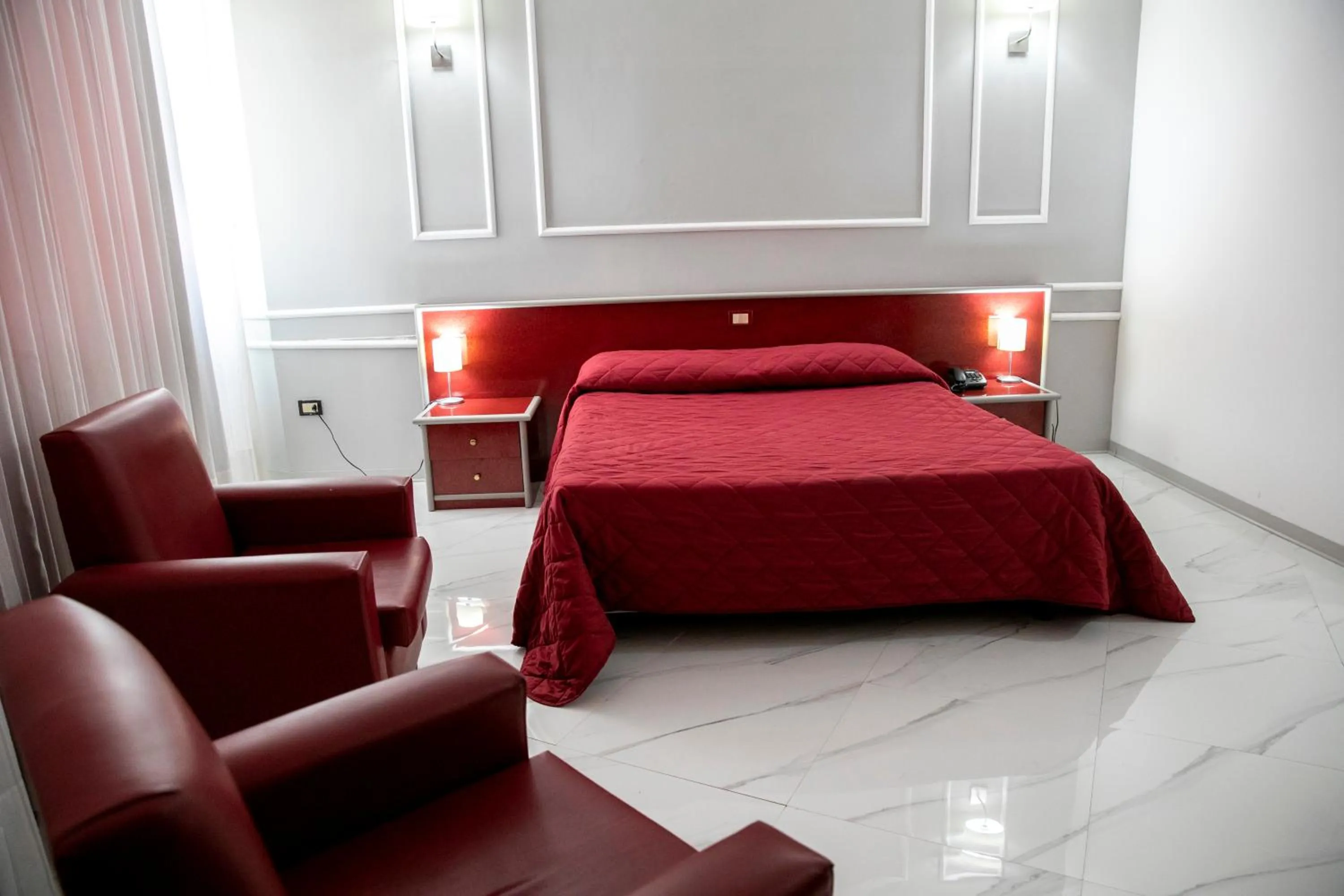 Bedroom, Bed in Hotel Sica