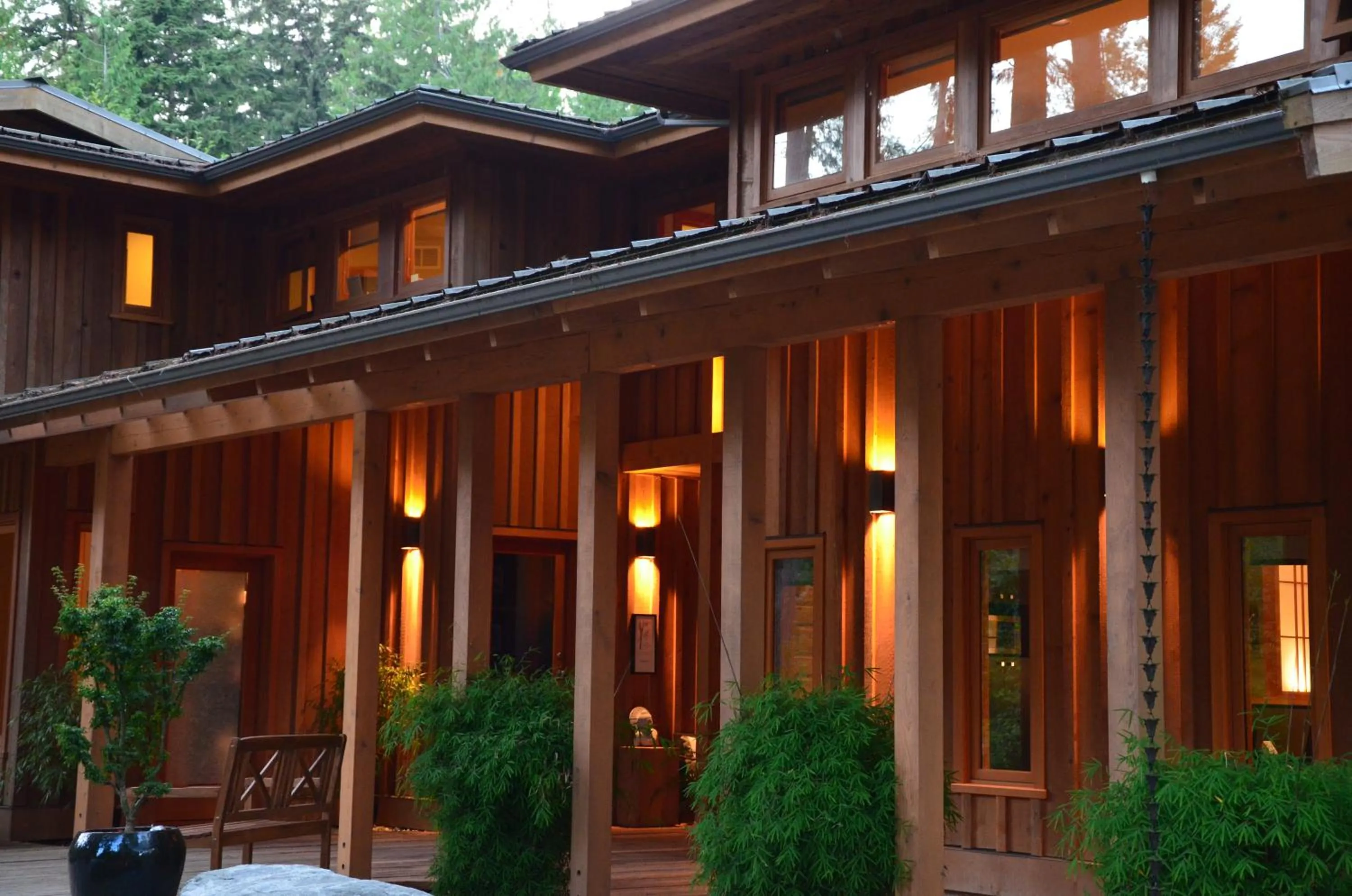 Shades of Jade Inn & Spa