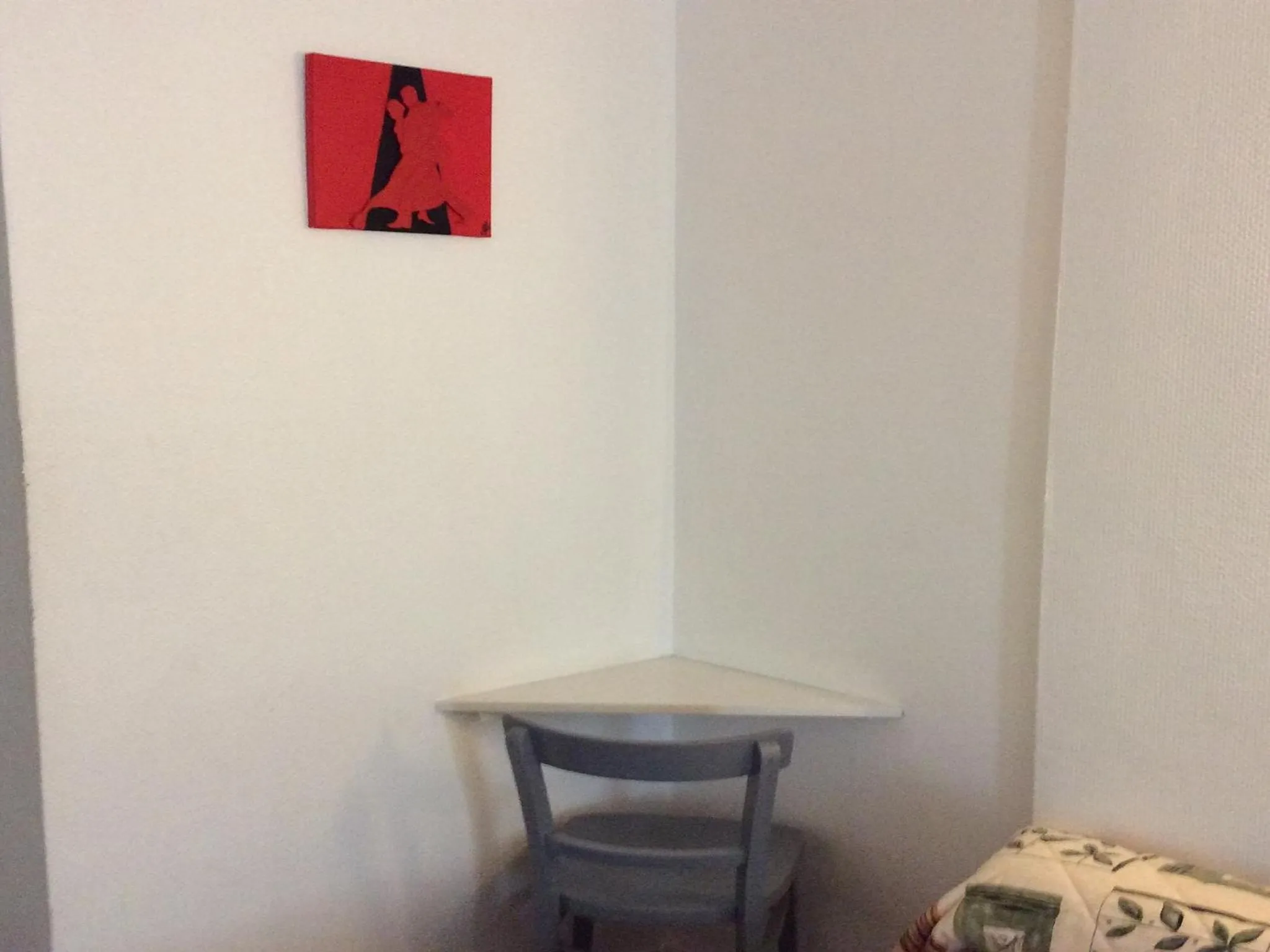 Seating area in Hôtel La Fontaine