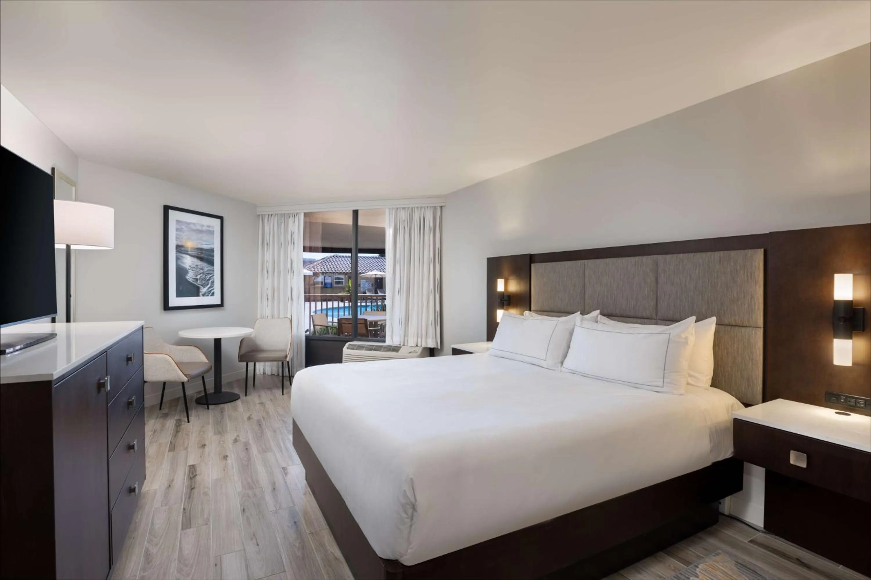 Bed in Hilton Galveston Island Resort