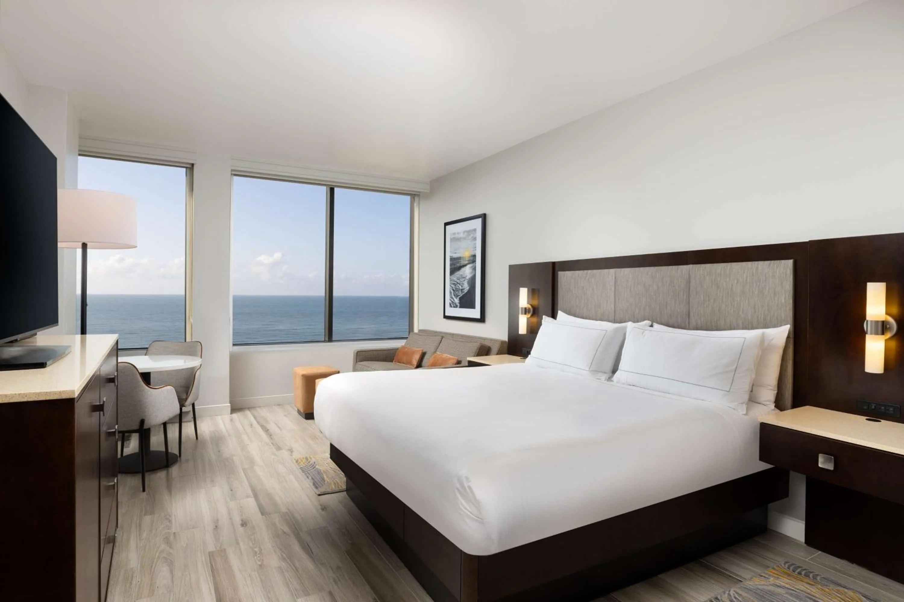 Bed in Hilton Galveston Island Resort