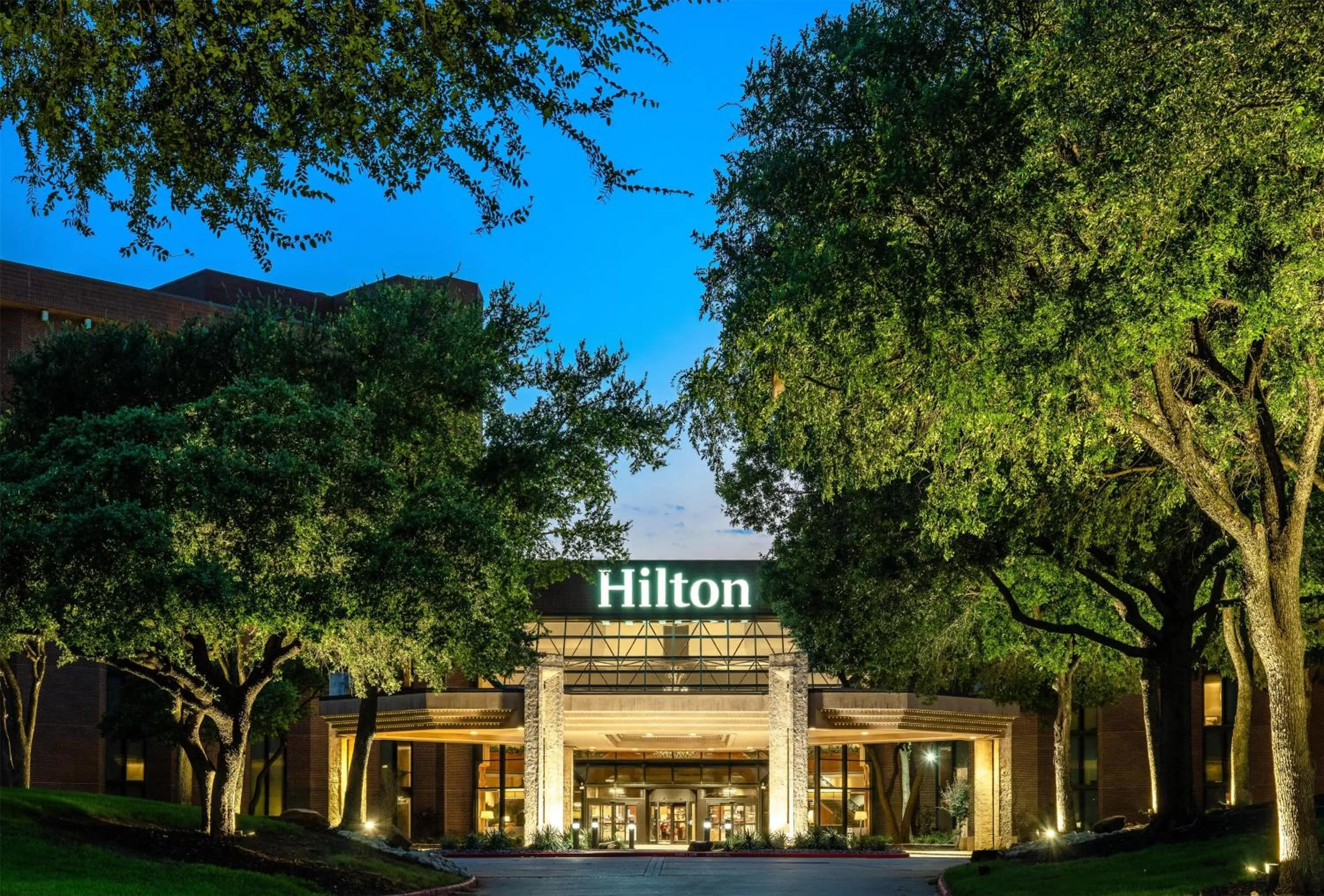 Property building in Hilton DFW Lakes Executive Conference Center