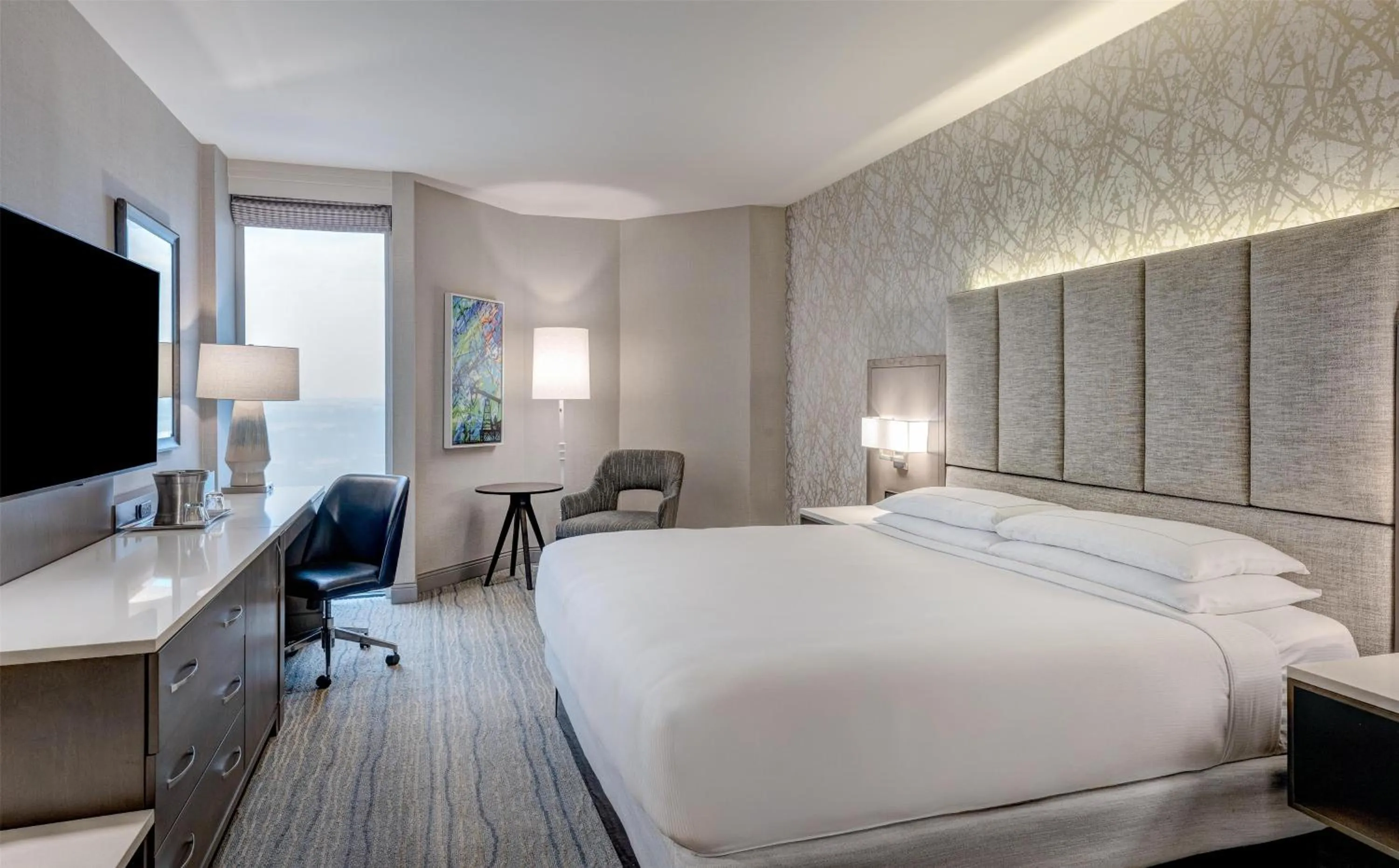 Bed in Hilton DFW Lakes Executive Conference Center