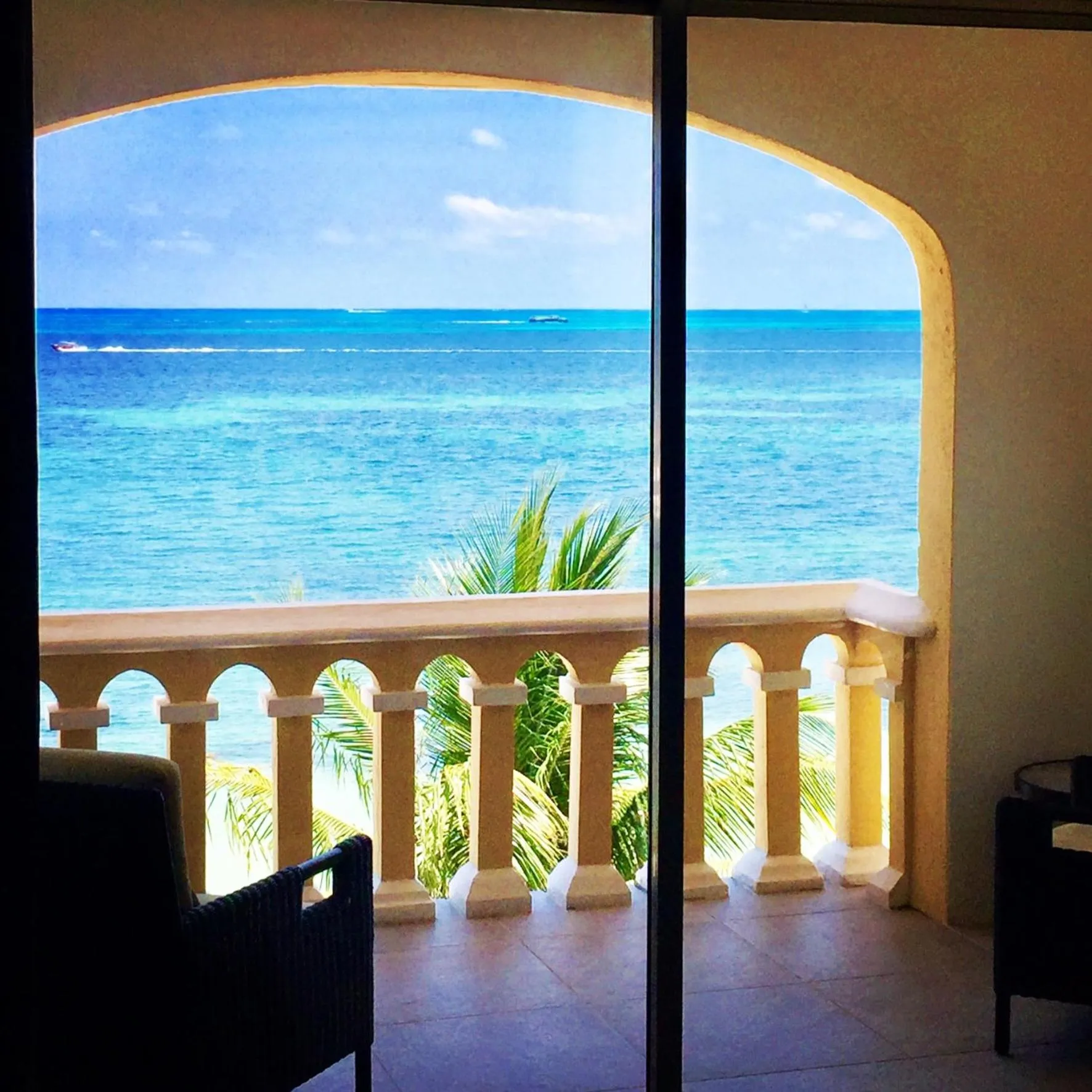 Balcony/Terrace in Caribbean apartment
