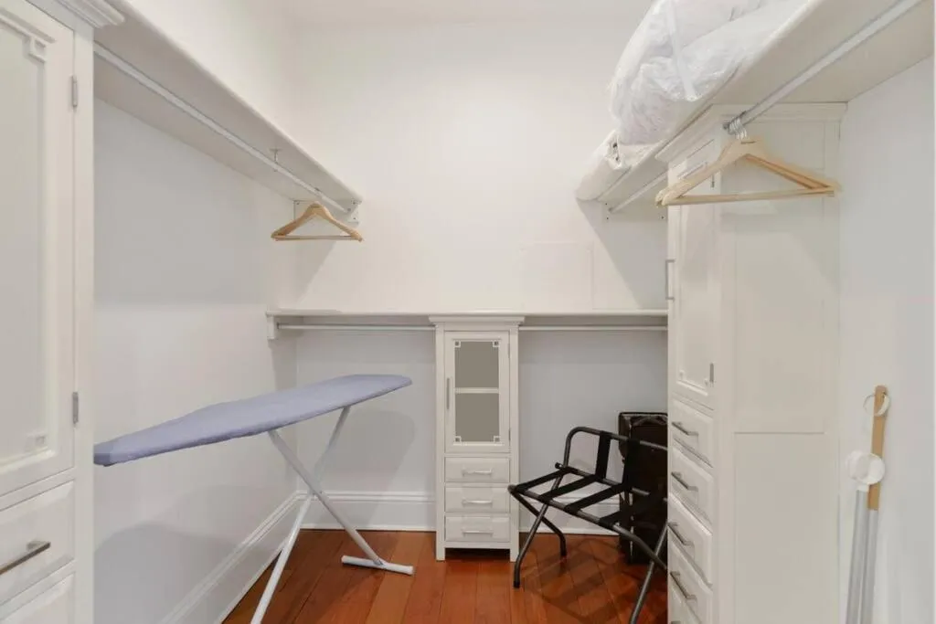 Roami at Factors Row