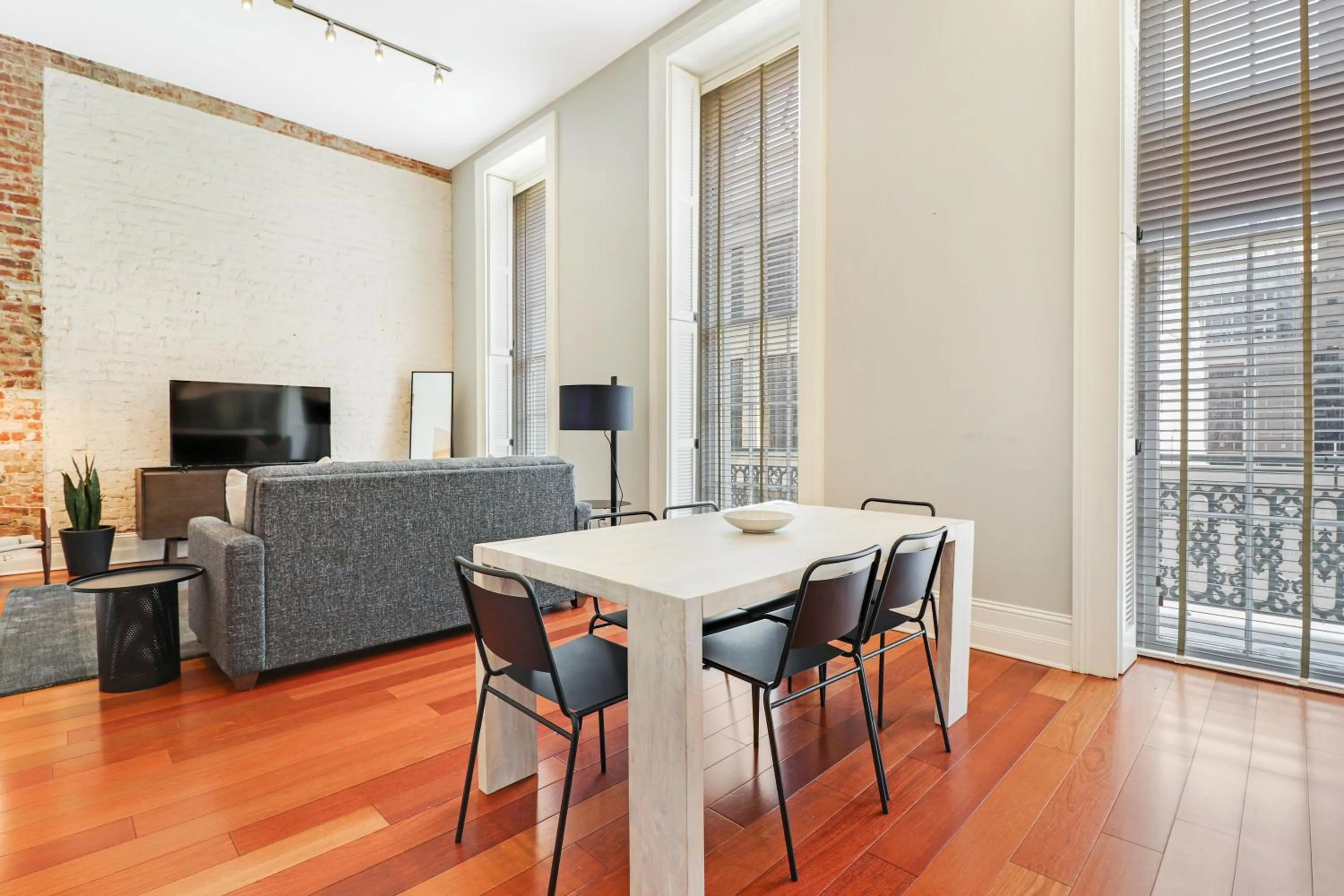 Roami at Factors Row