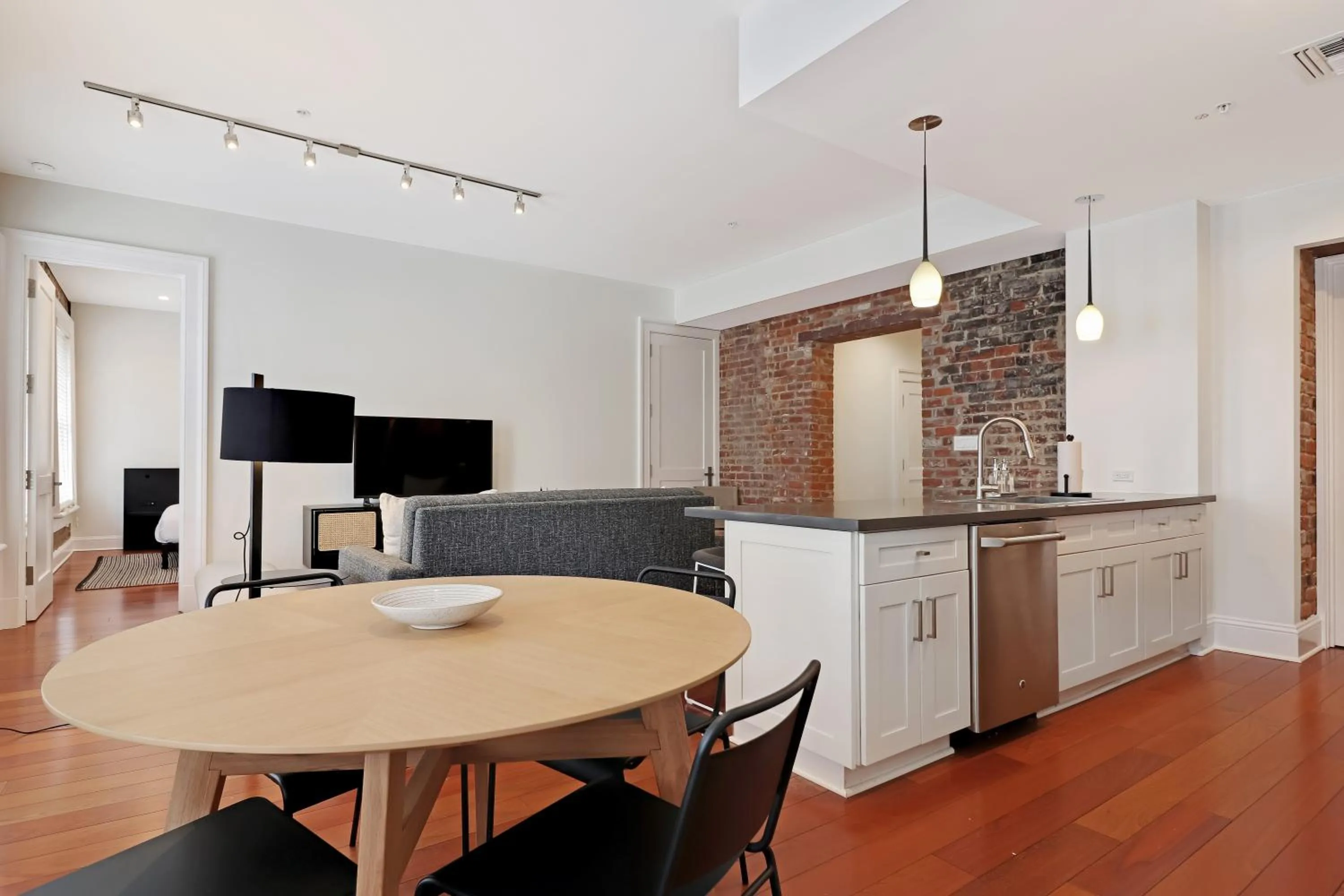 Roami at Factors Row