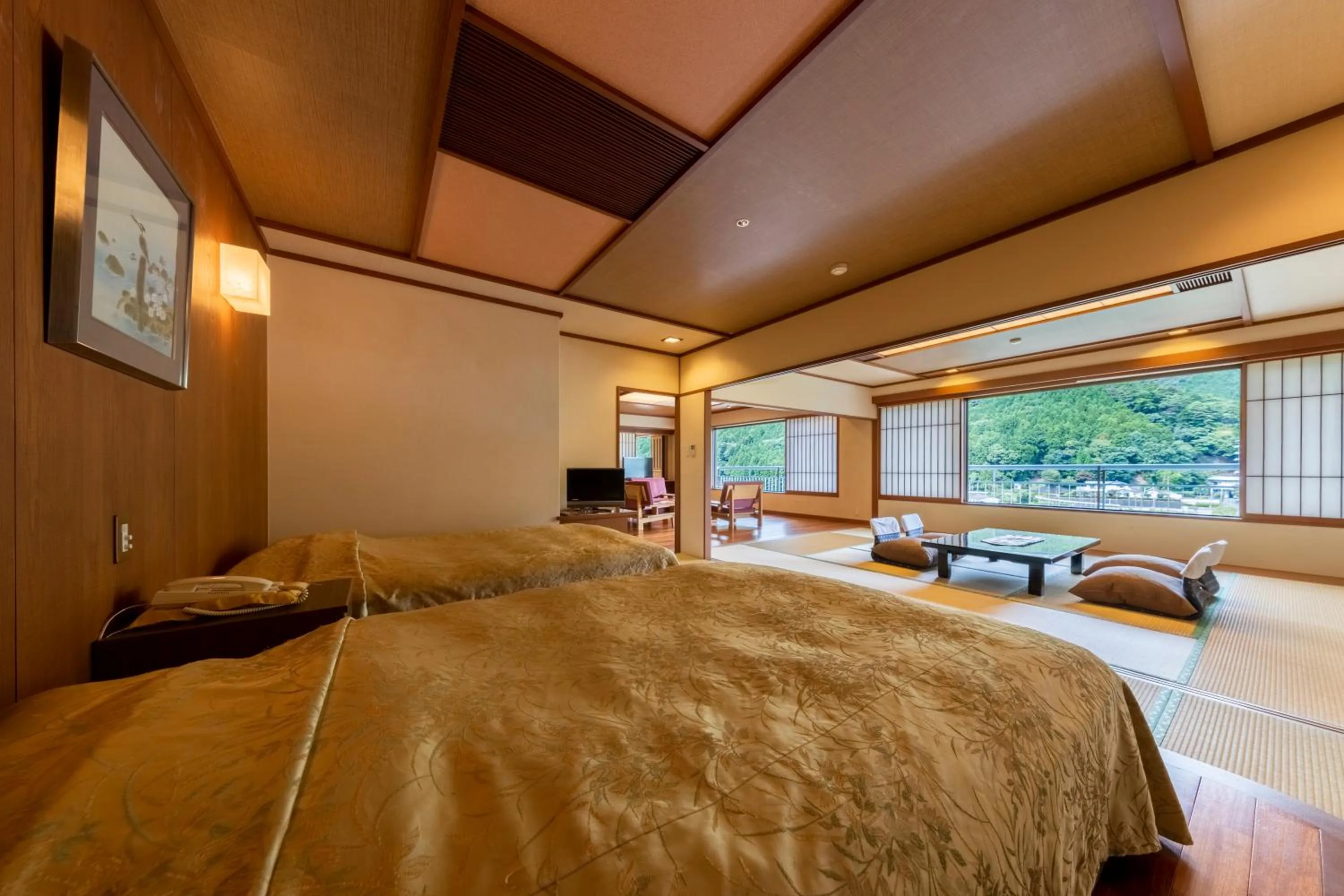 Bed in Kinugawa Hotel Mikazuki