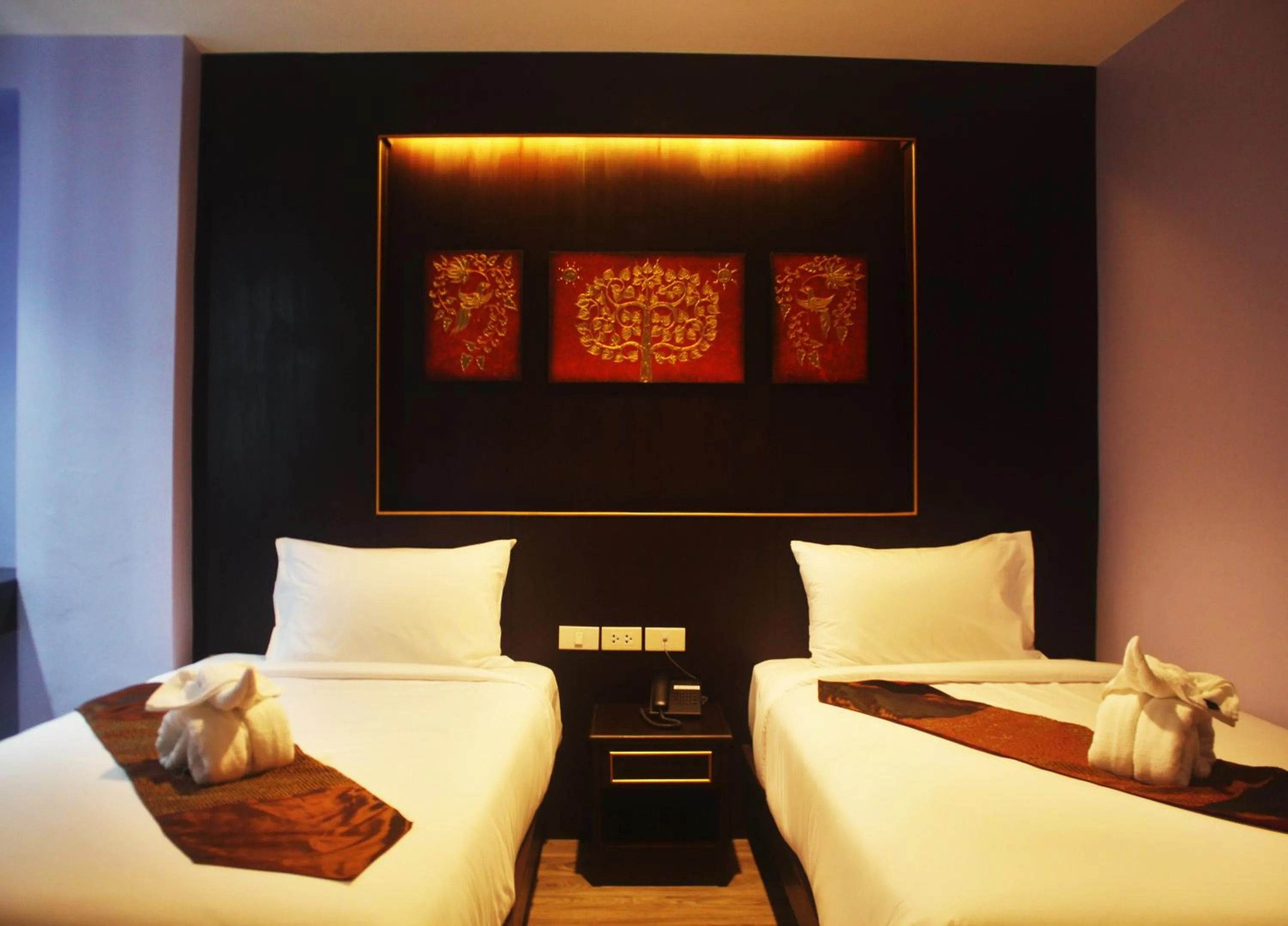 Photo of the whole room, Bed in Metro Hotel & Spa