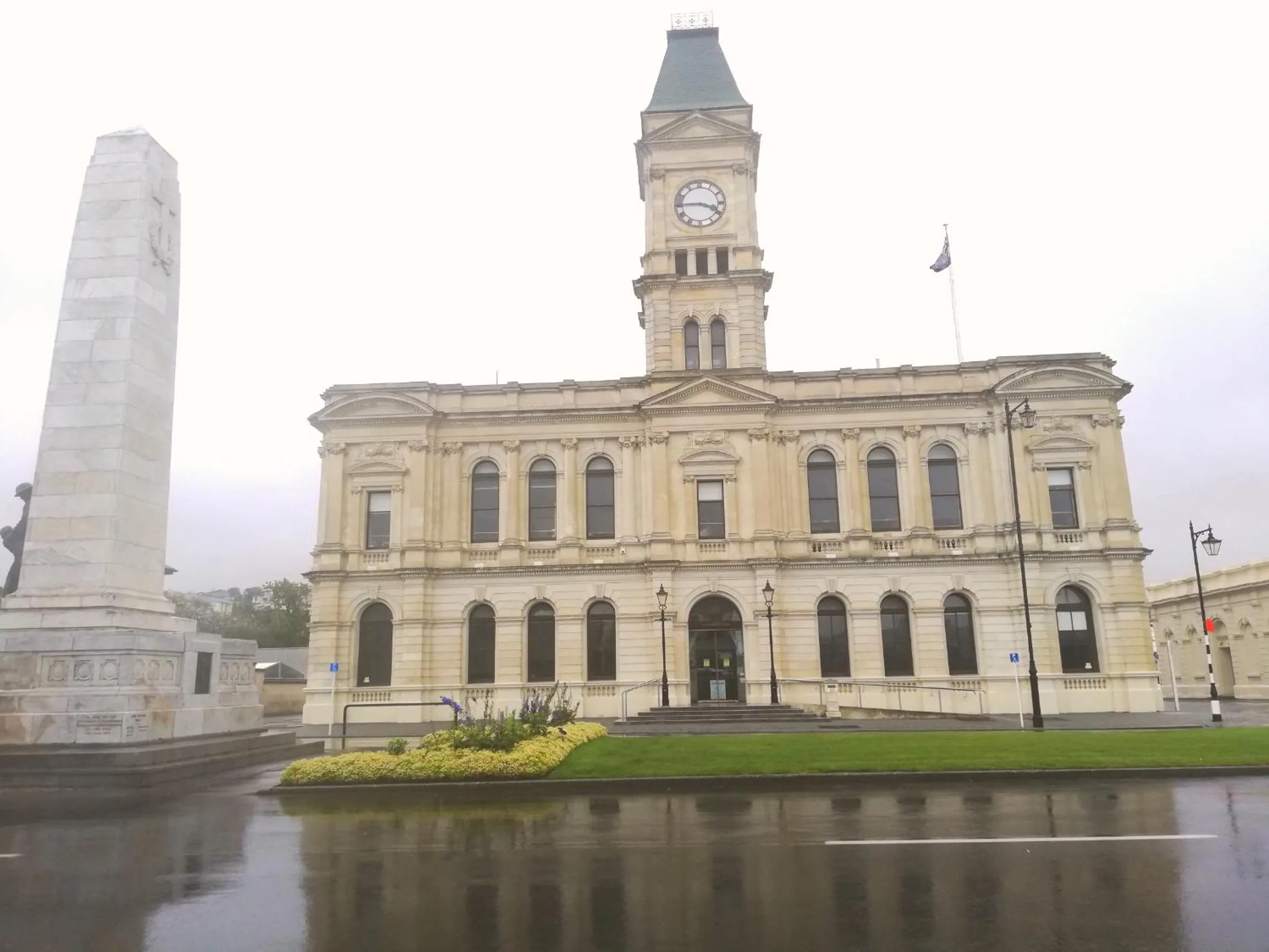 Empire Hotel Backpackers