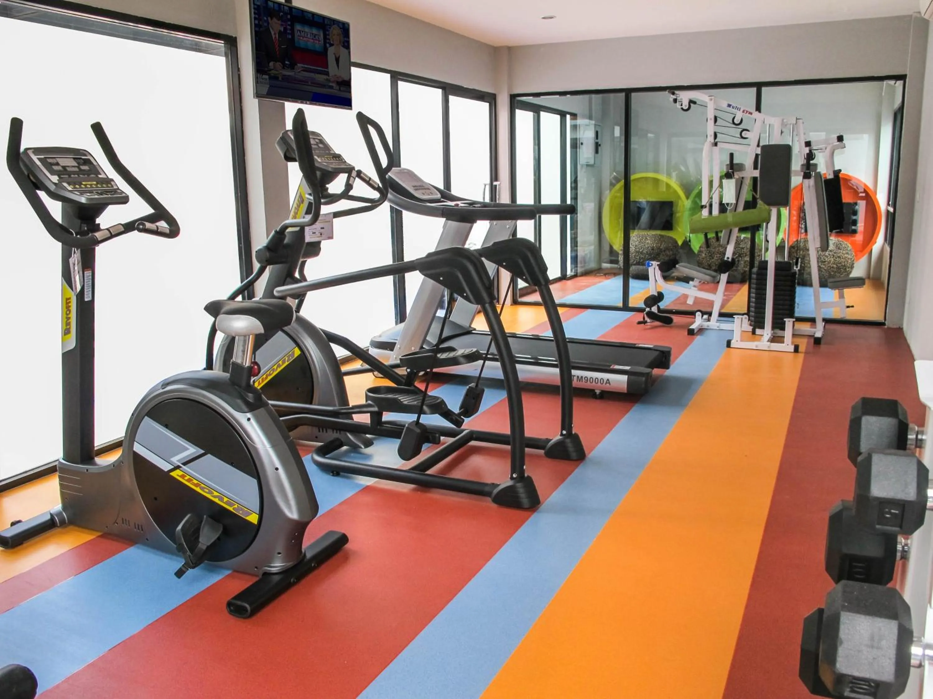 Fitness centre/facilities in FX Hotel Pattaya