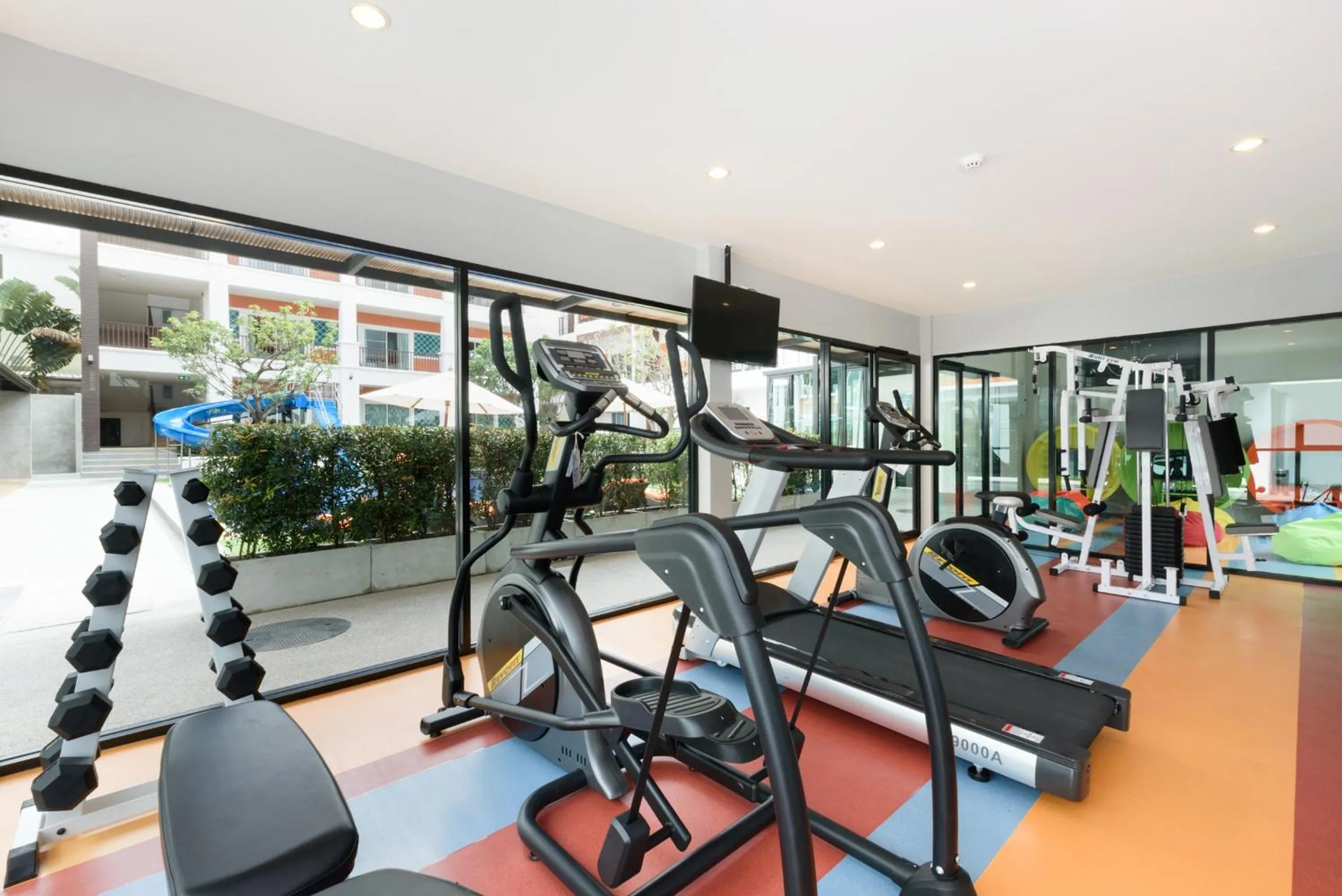 Fitness centre/facilities in FX Hotel Pattaya