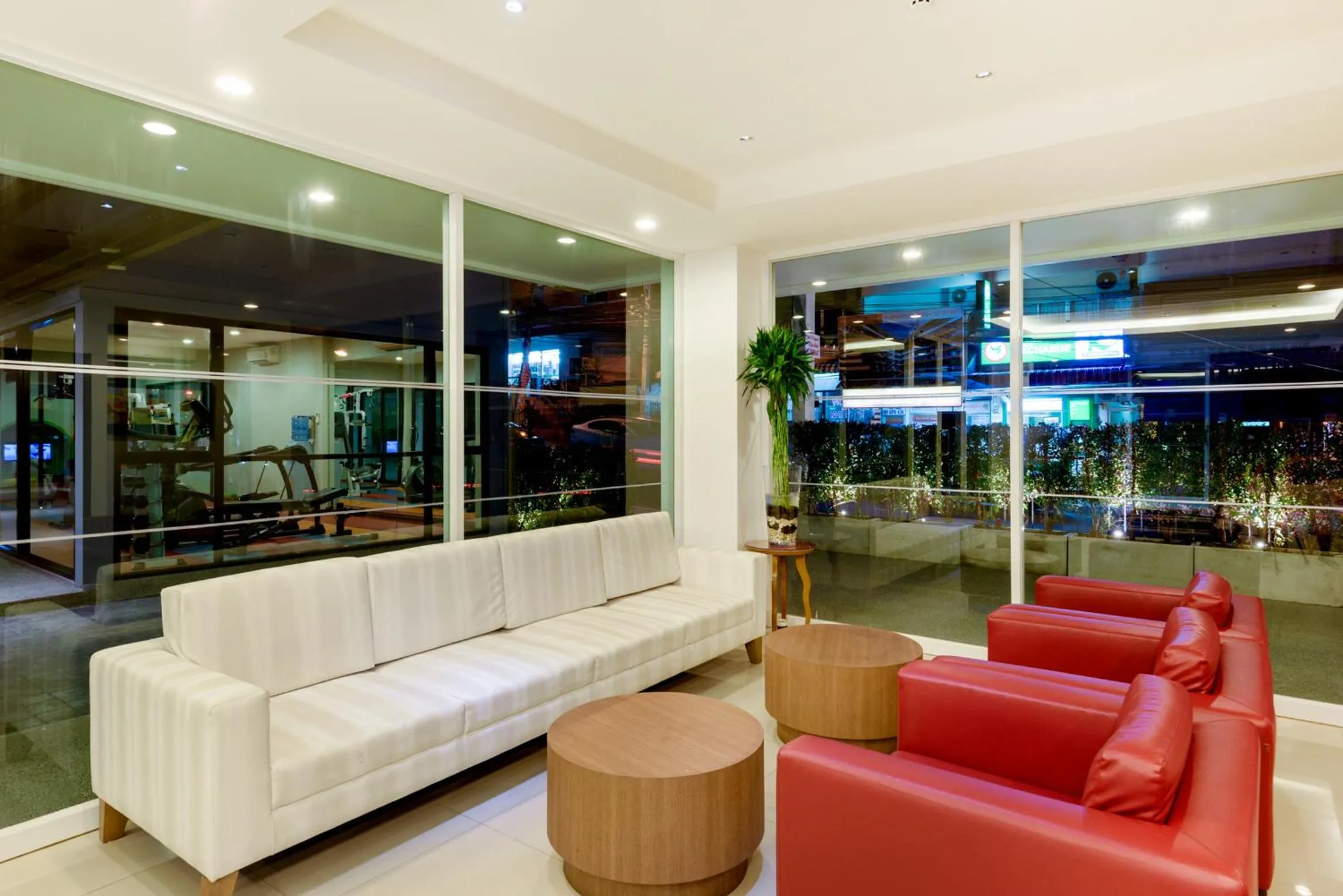 Lobby or reception in FX Hotel Pattaya