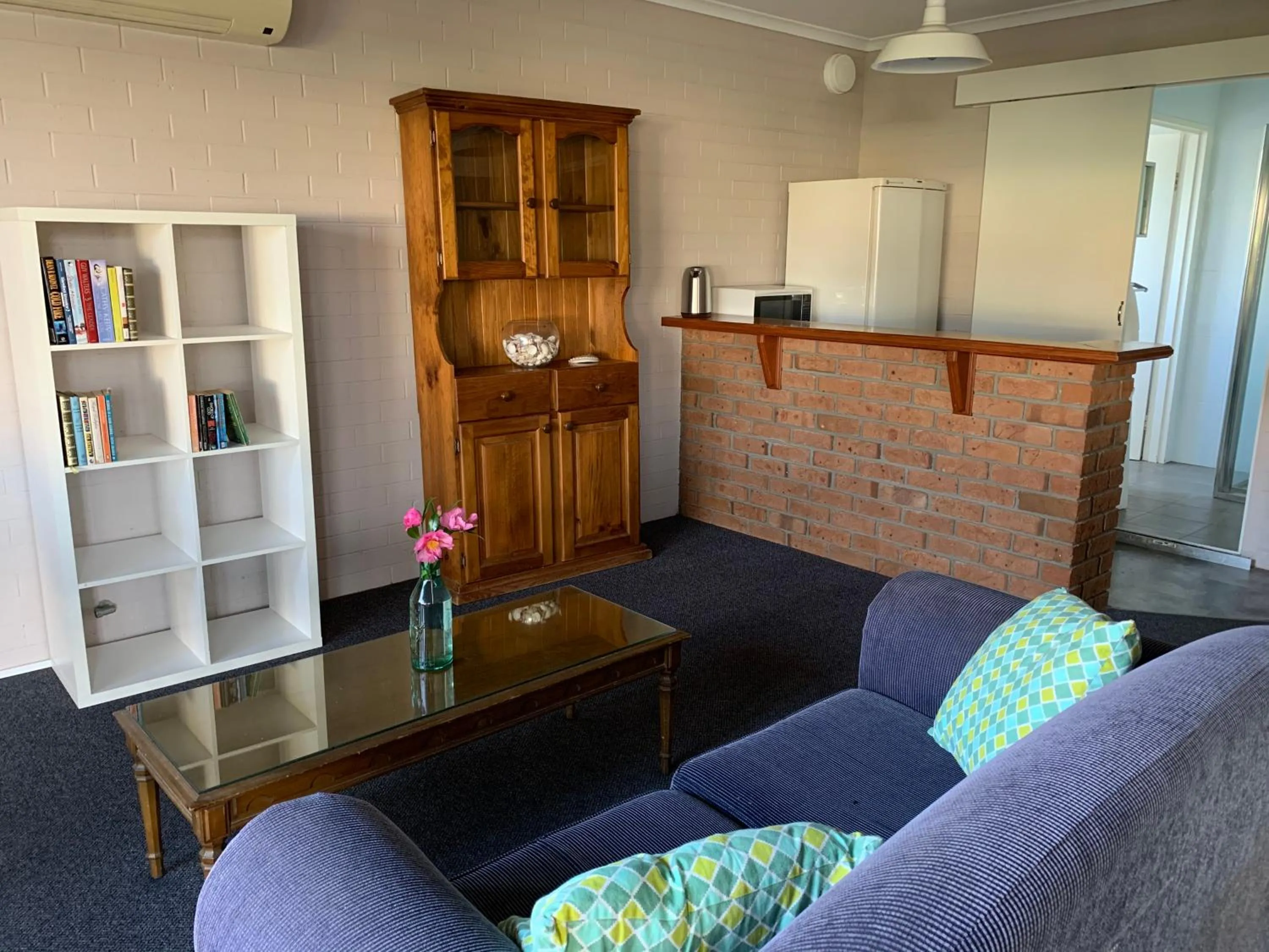 Living room in Ulladulla Harbour Motel