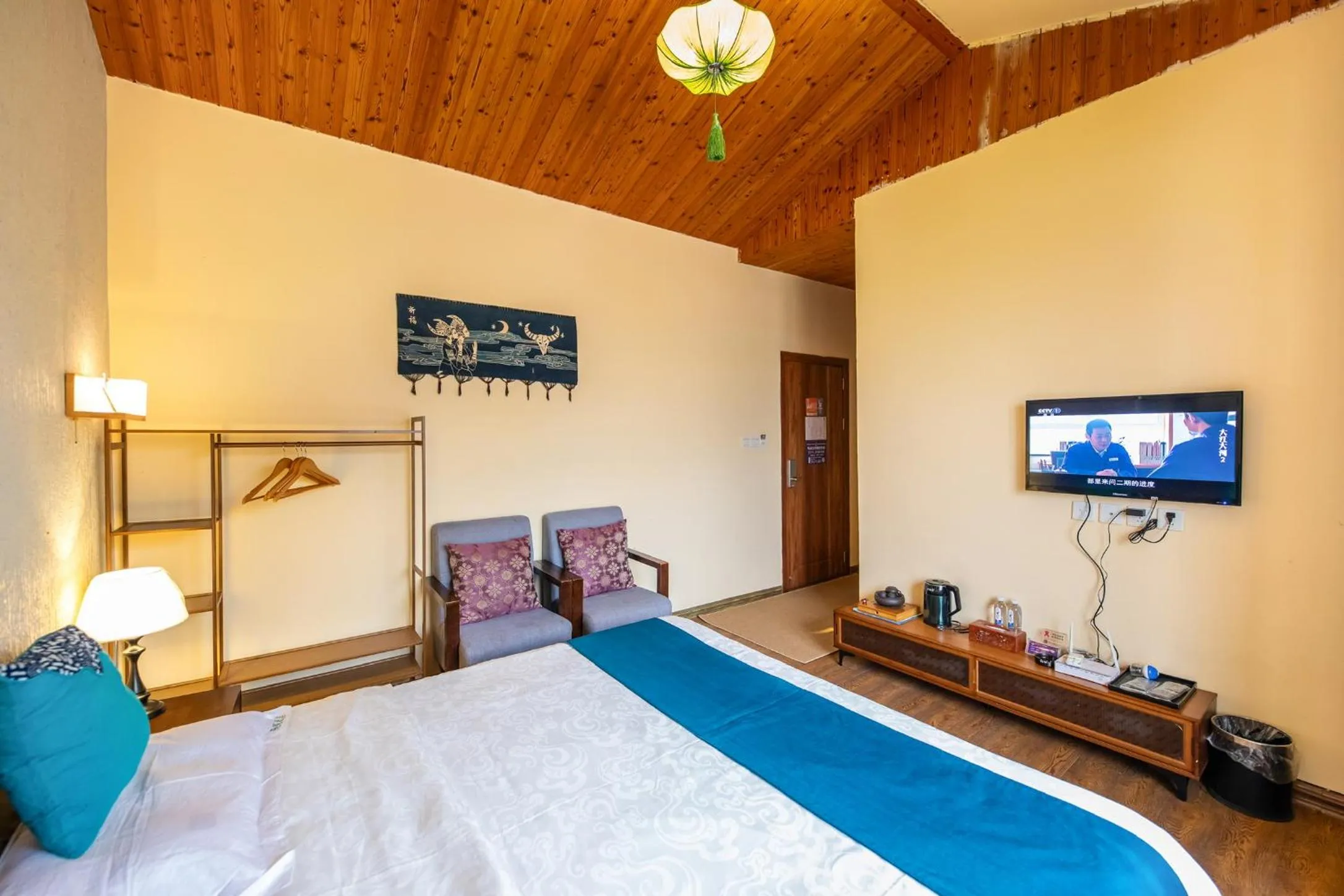 Bed in Secret Courtyard Resort Hotel