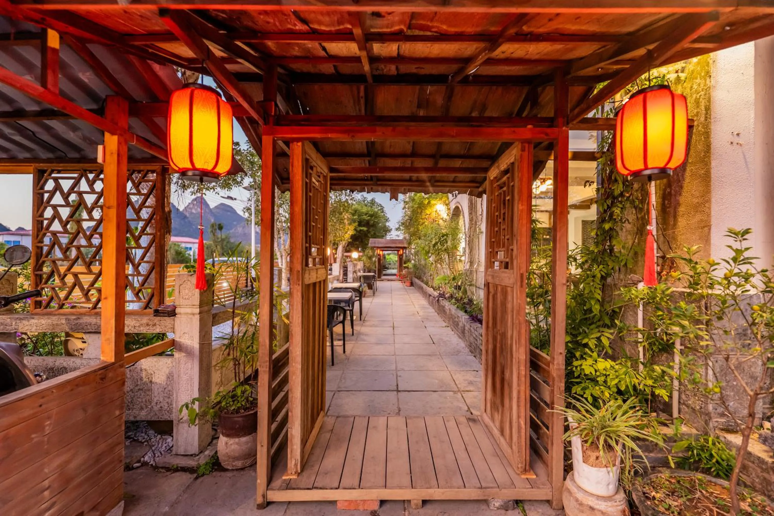 Secret Courtyard Resort Hotel