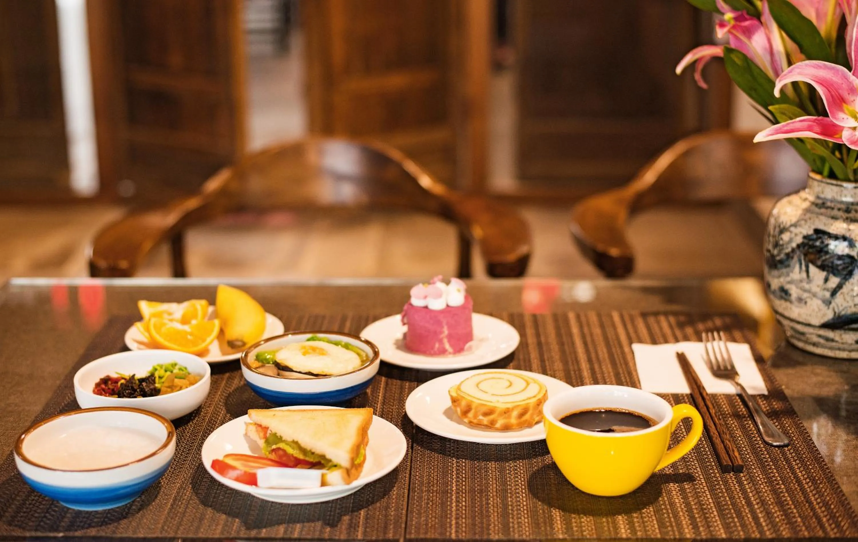 Breakfast in Secret Courtyard Resort Hotel