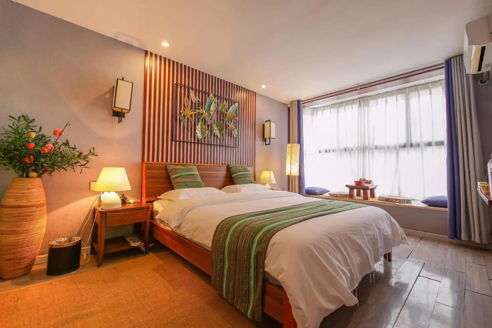 Family Room with Mountain View in Secret Courtyard Resort Hotel Family Room with Mountain View in Secret Courtyard Resort Hotel