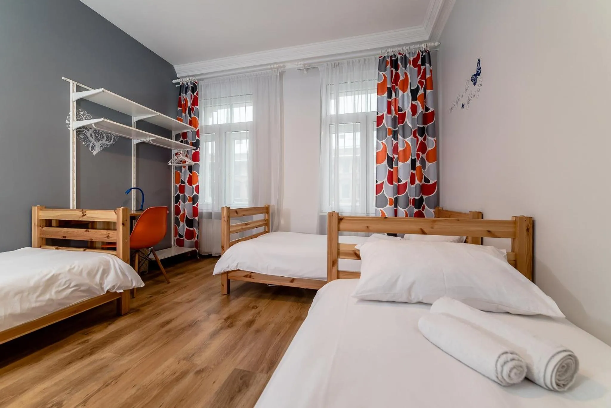 Photo of the whole room, Bed in Orange Cat Rooms