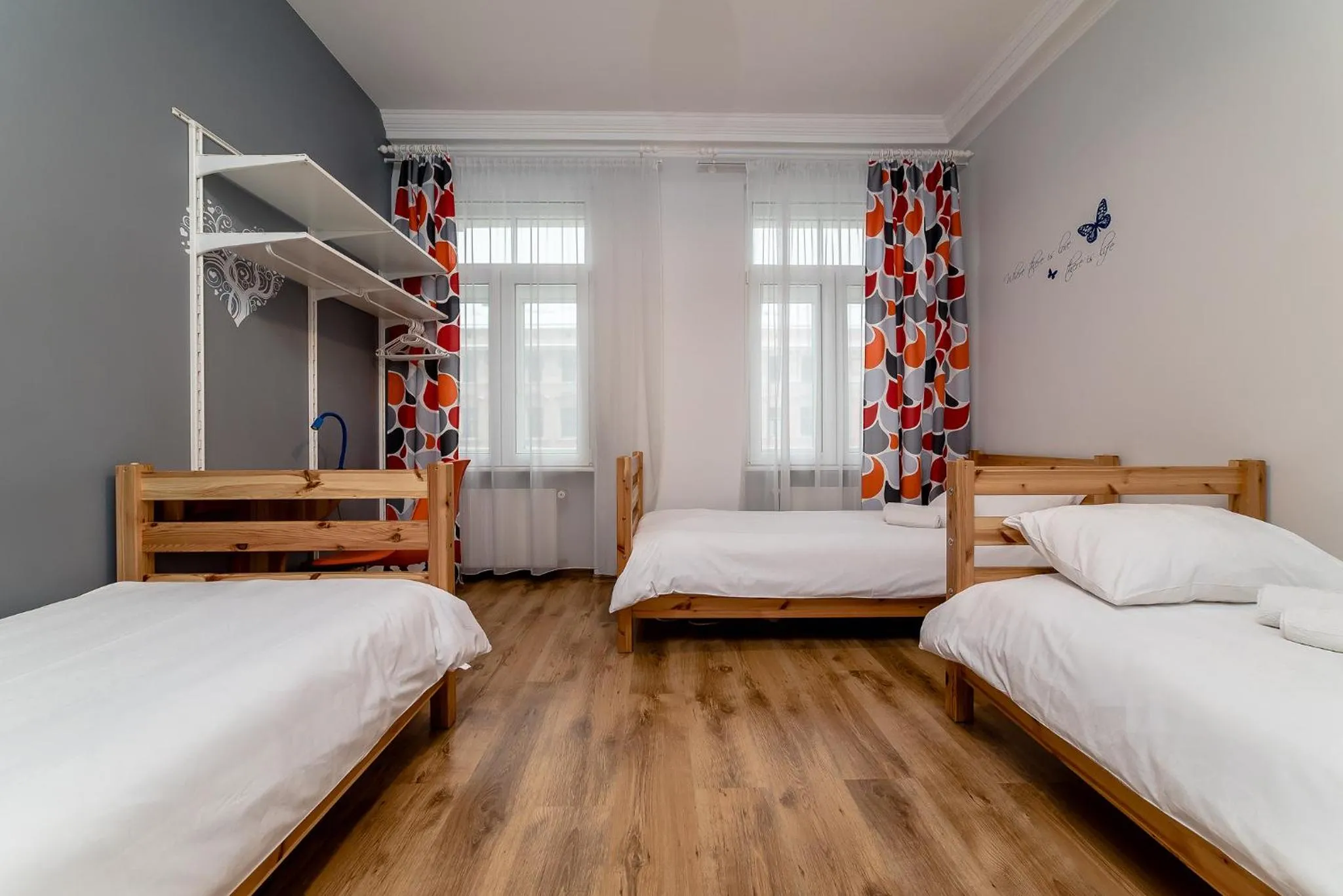 Photo of the whole room, Bed in Orange Cat Rooms