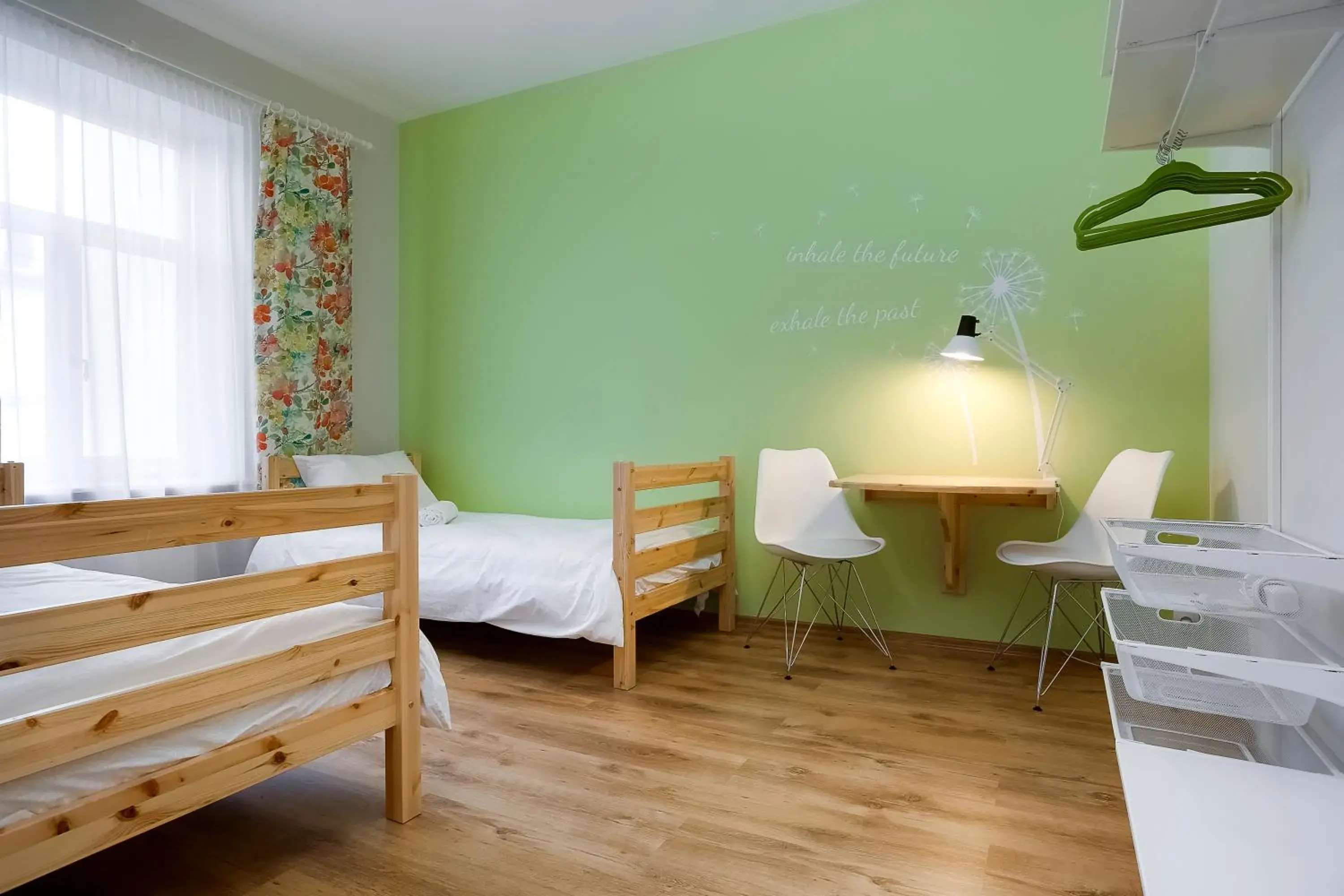 Twin Room with Shared Bathroom in Orange Cat Rooms Twin Room with Shared Bathroom in Orange Cat Rooms