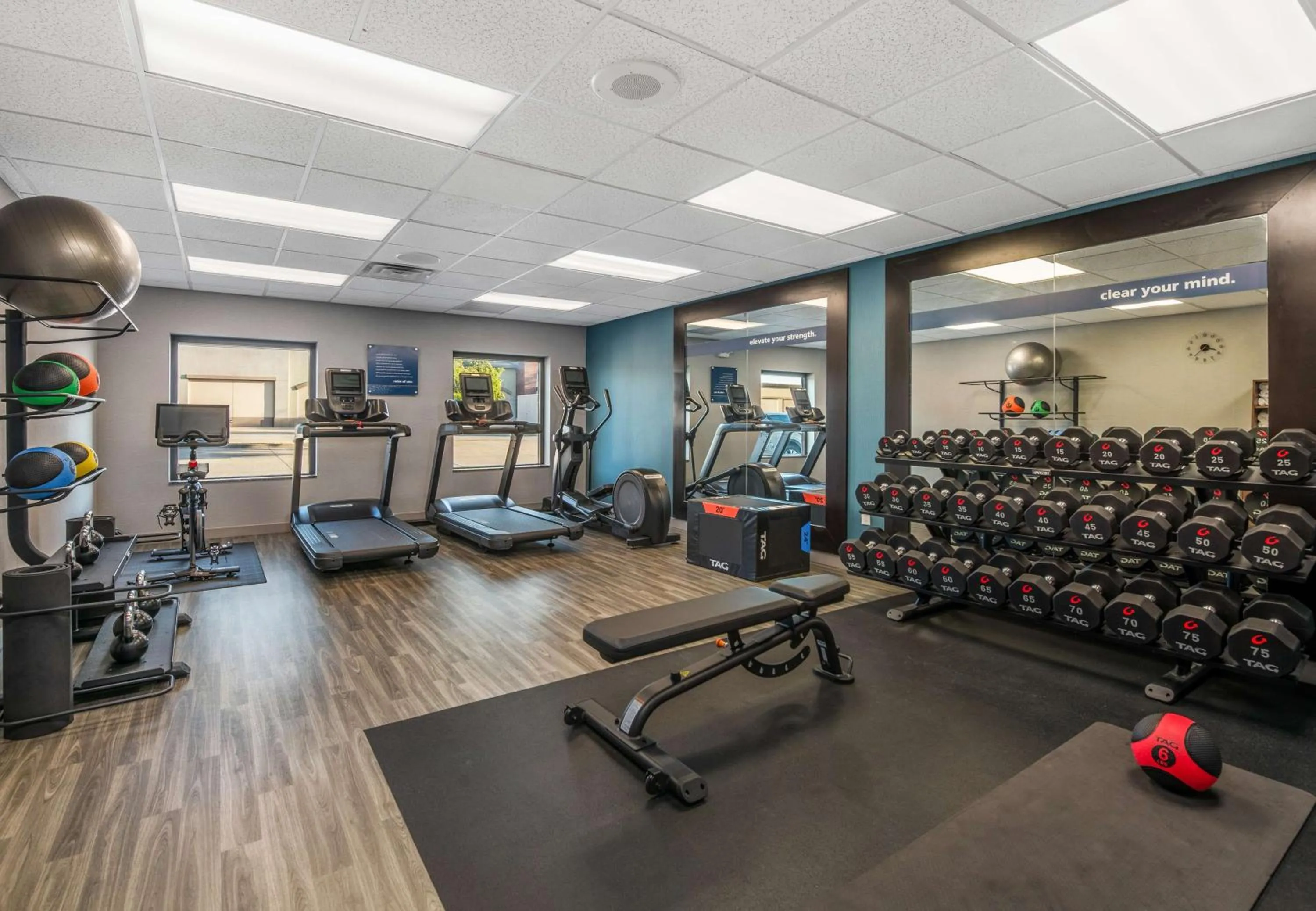 Fitness centre/facilities in Hampton Inn & Suites Dallas-Allen