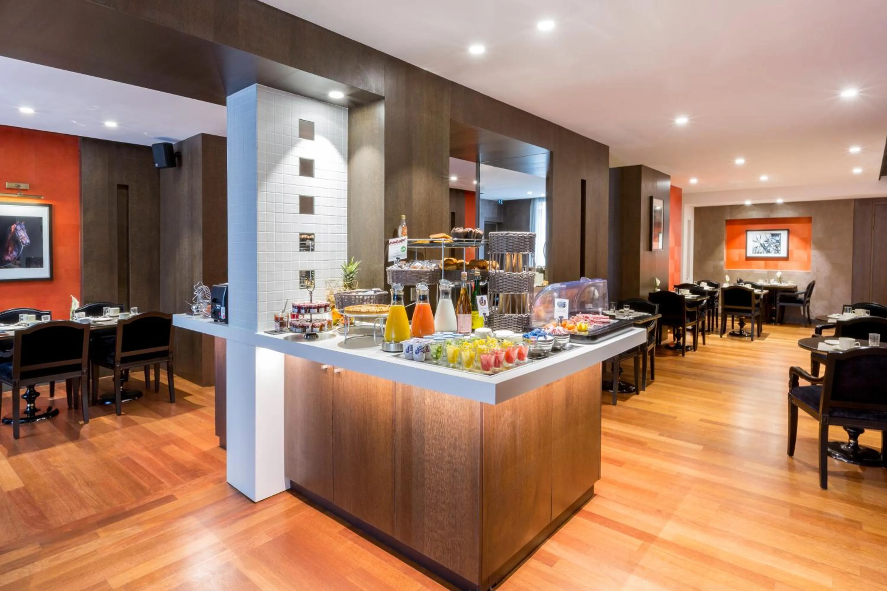 Buffet breakfast in Best Western Premier de La Poste & Spa