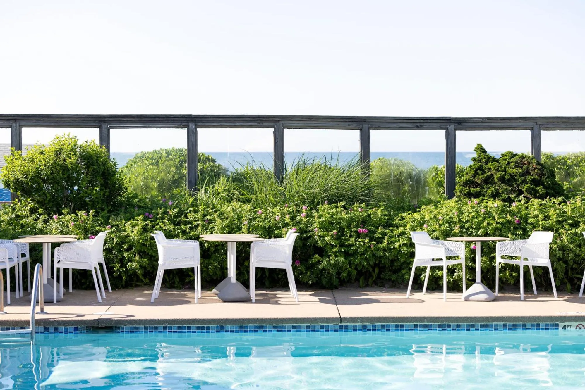 Pool view in Riviera Beach Resort