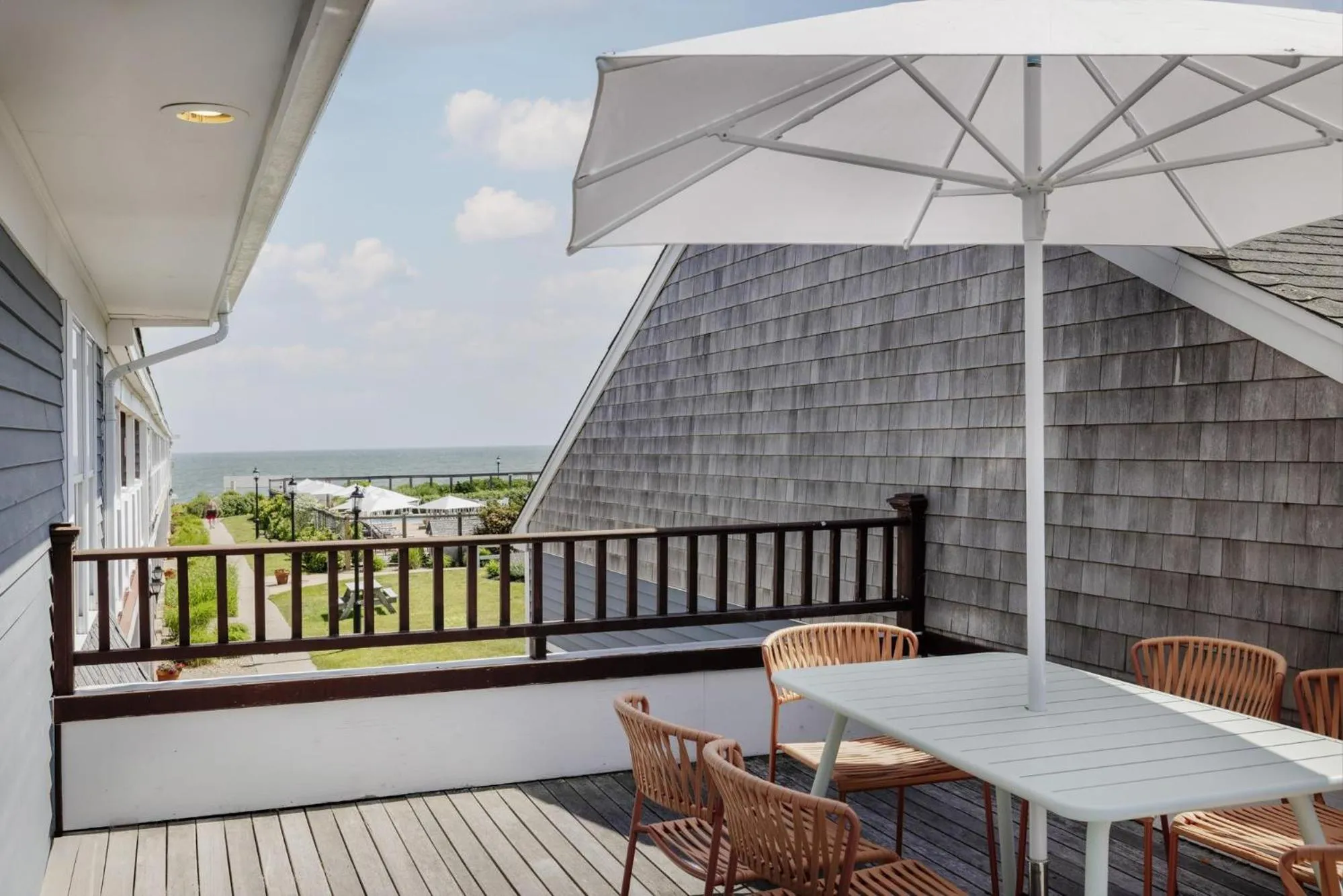 Photo of the whole room in Riviera Beach Resort