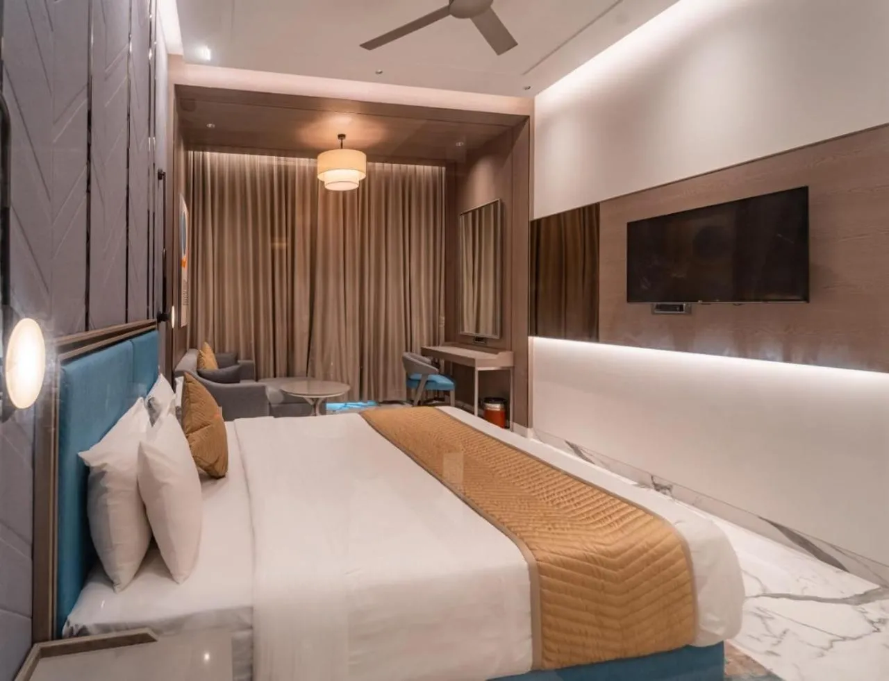 Property building, Bed in Enrise by Sayaji Bhopal